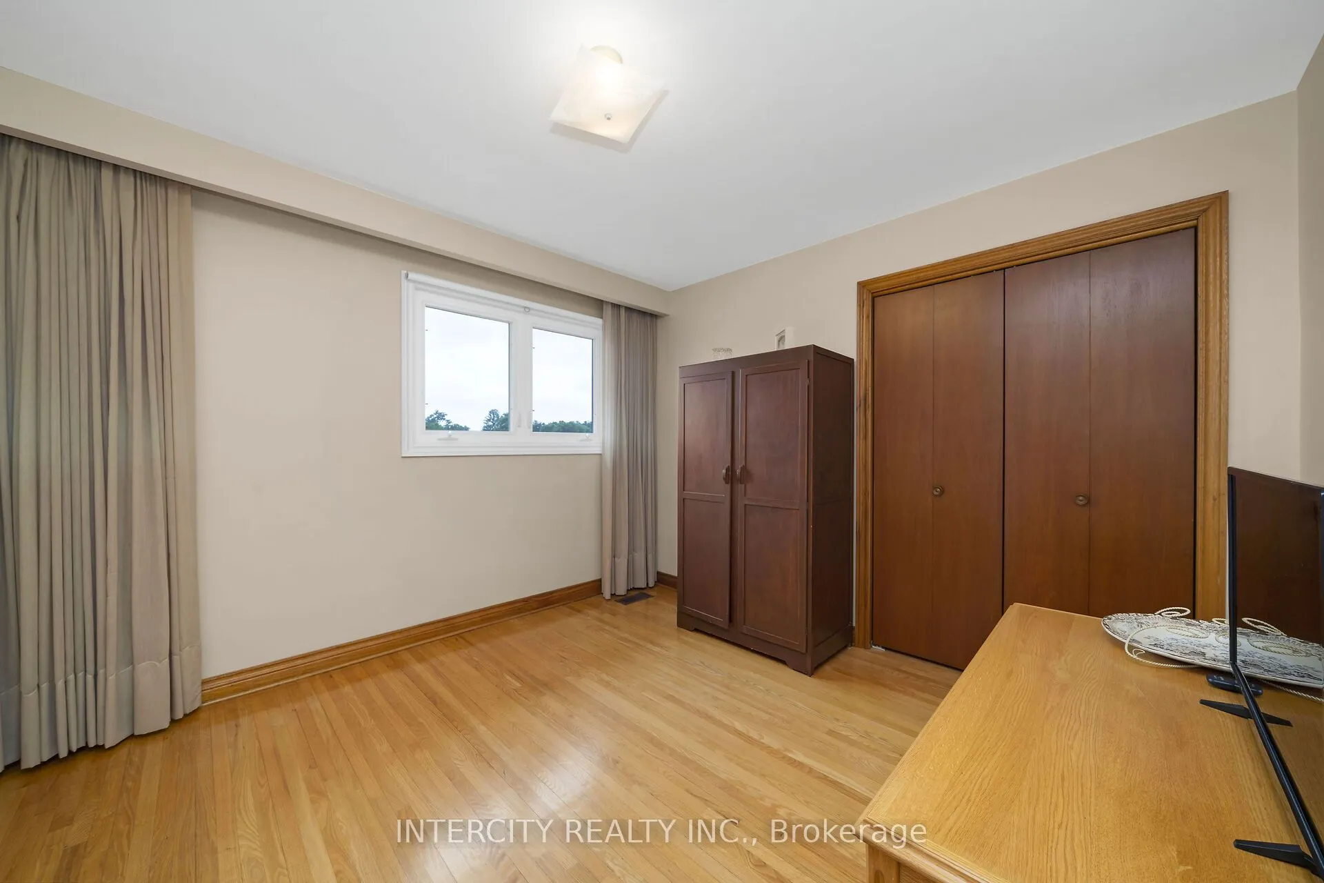 153 Jeanne Drive