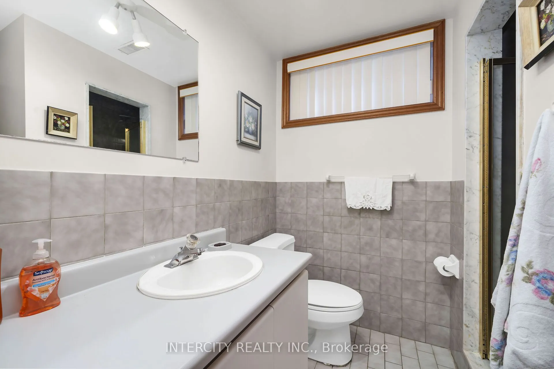 153 Jeanne Drive