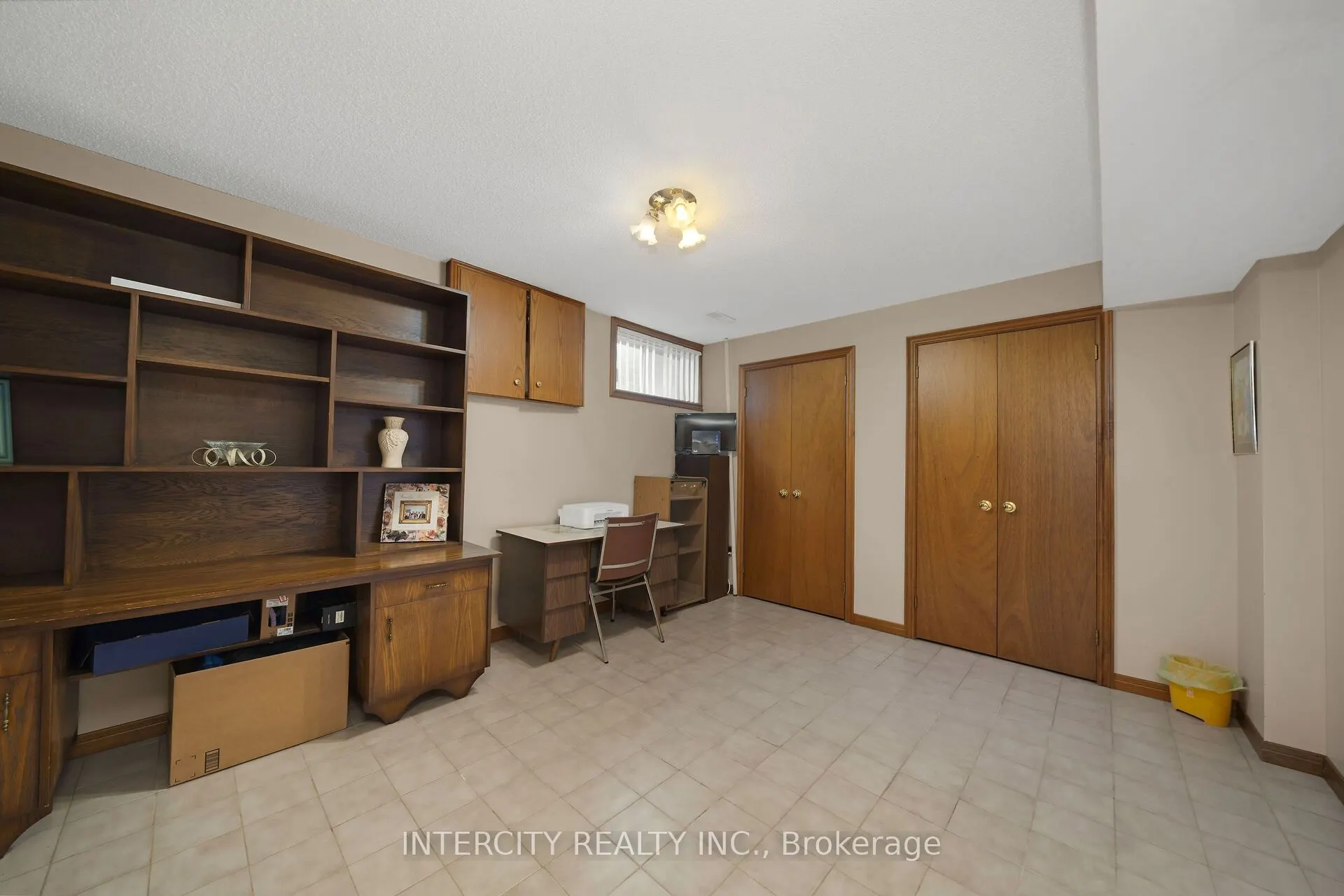 153 Jeanne Drive
