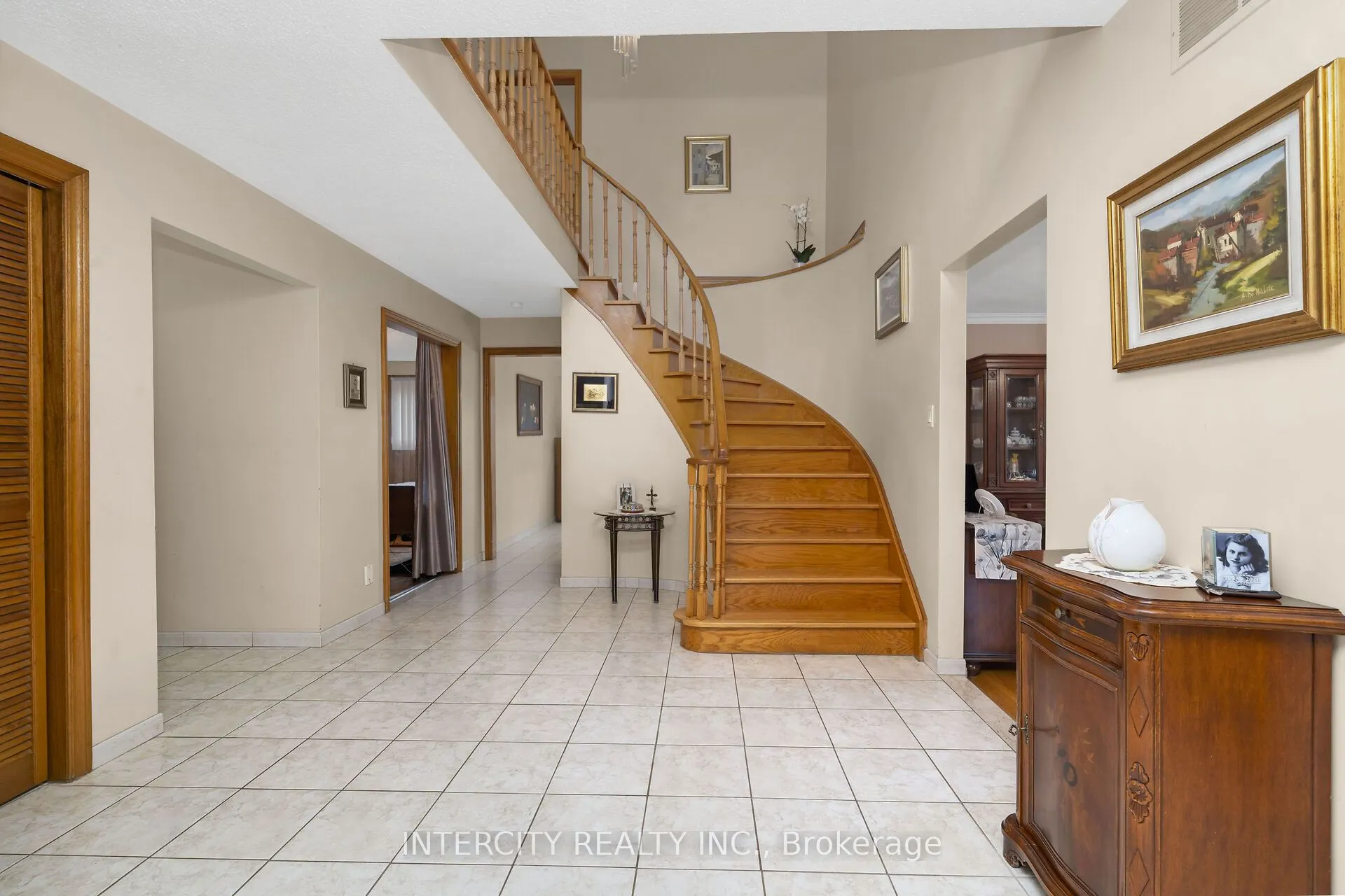 153 Jeanne Drive