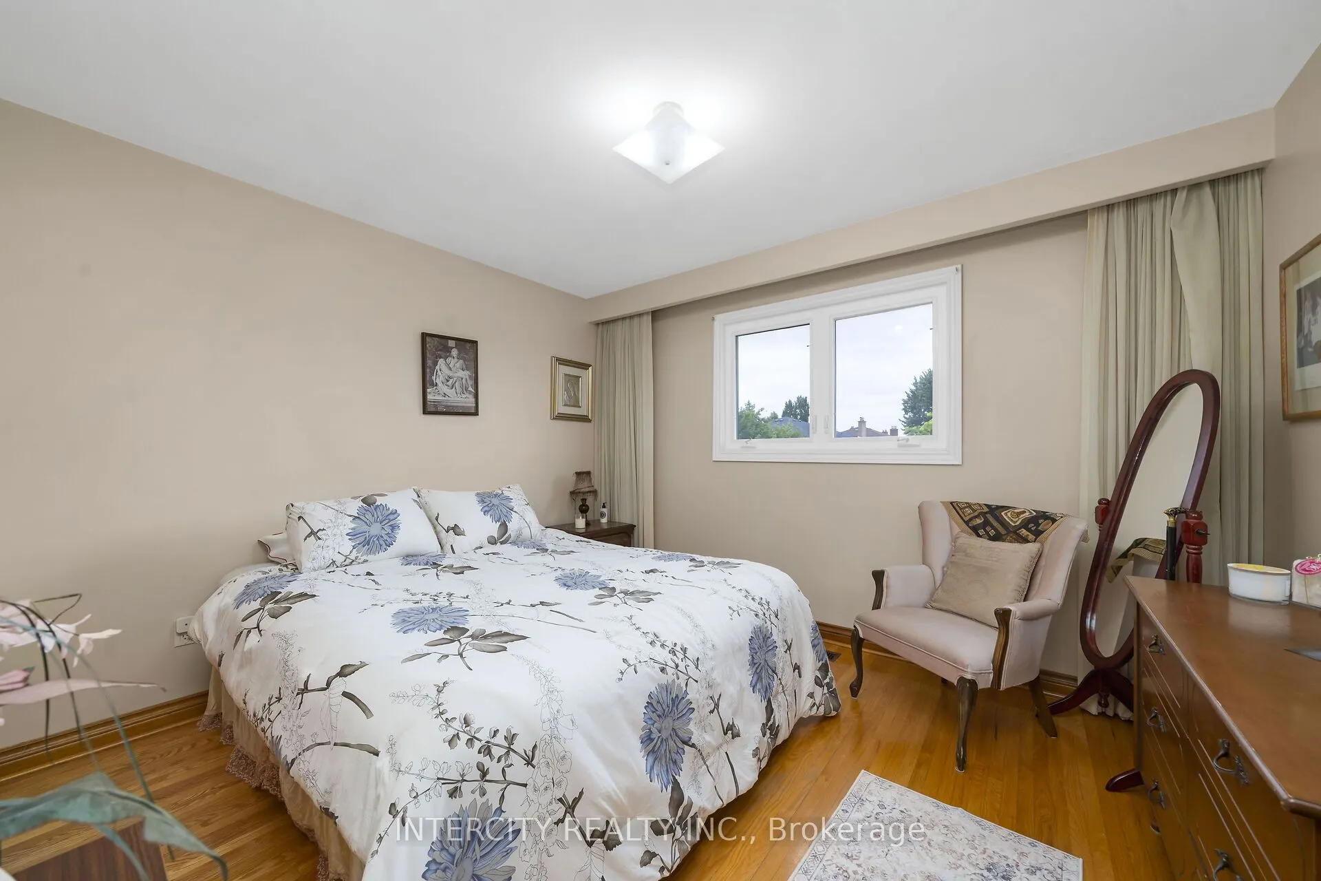 153 Jeanne Drive