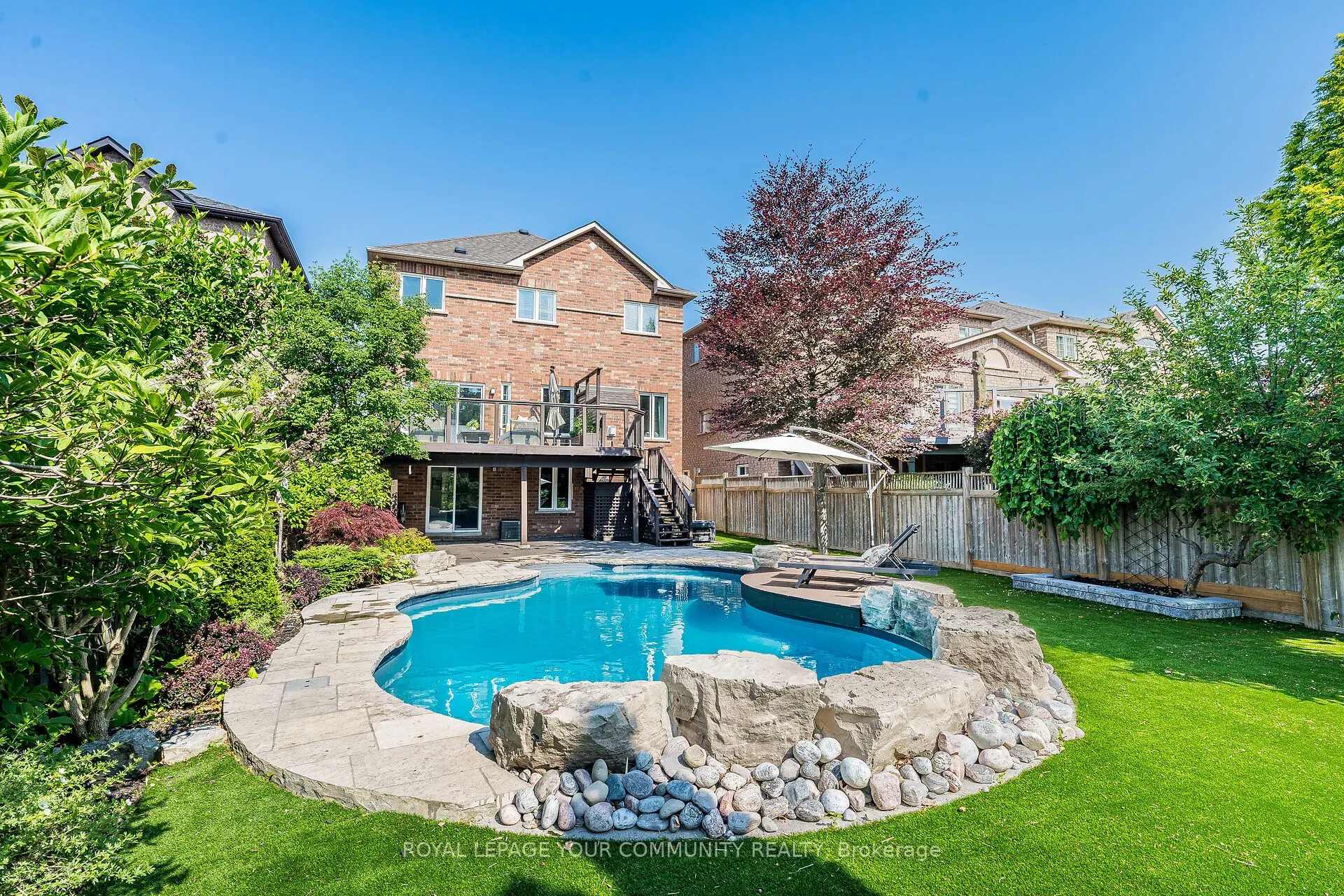 63 Regency View Heights