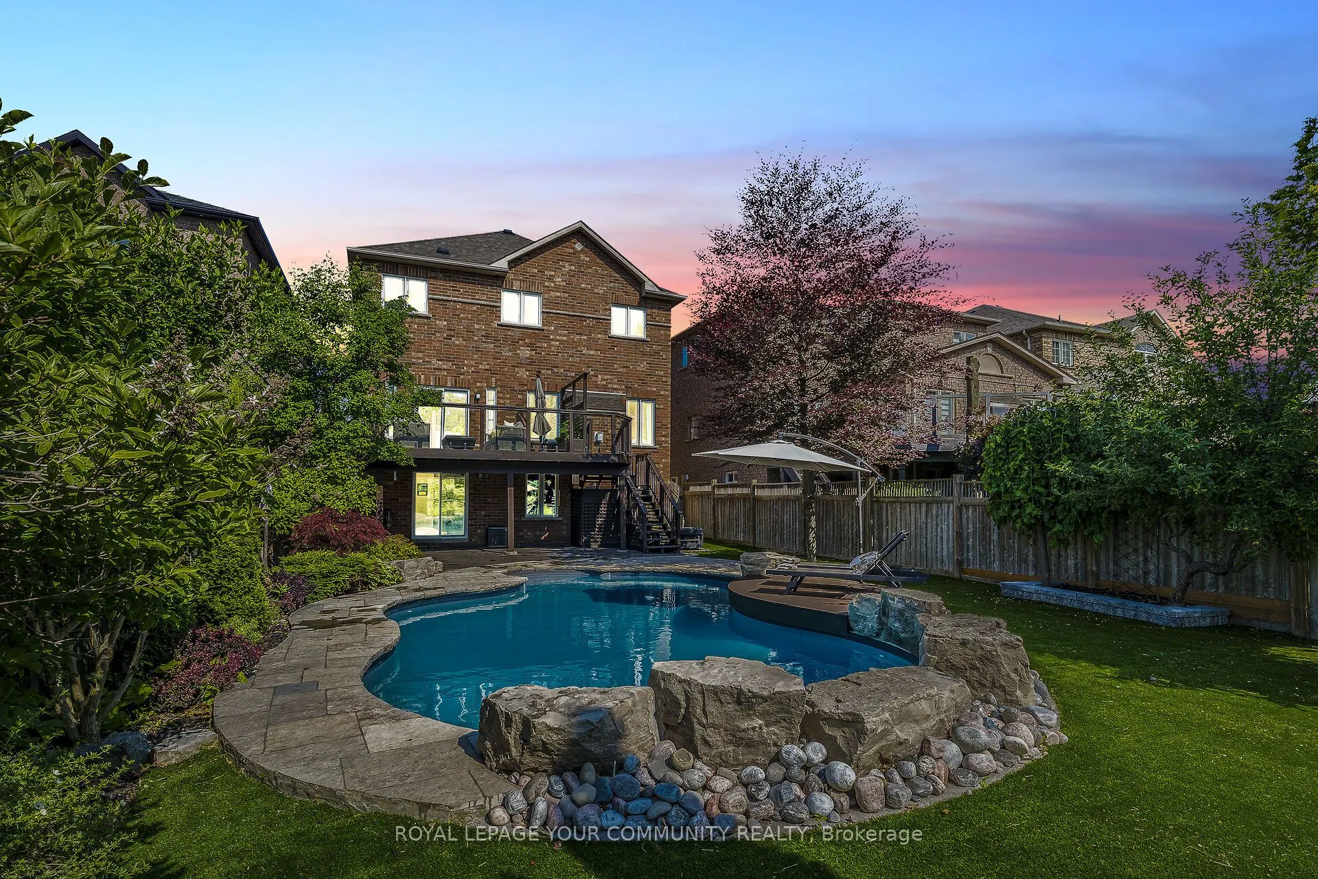 63 Regency View Heights