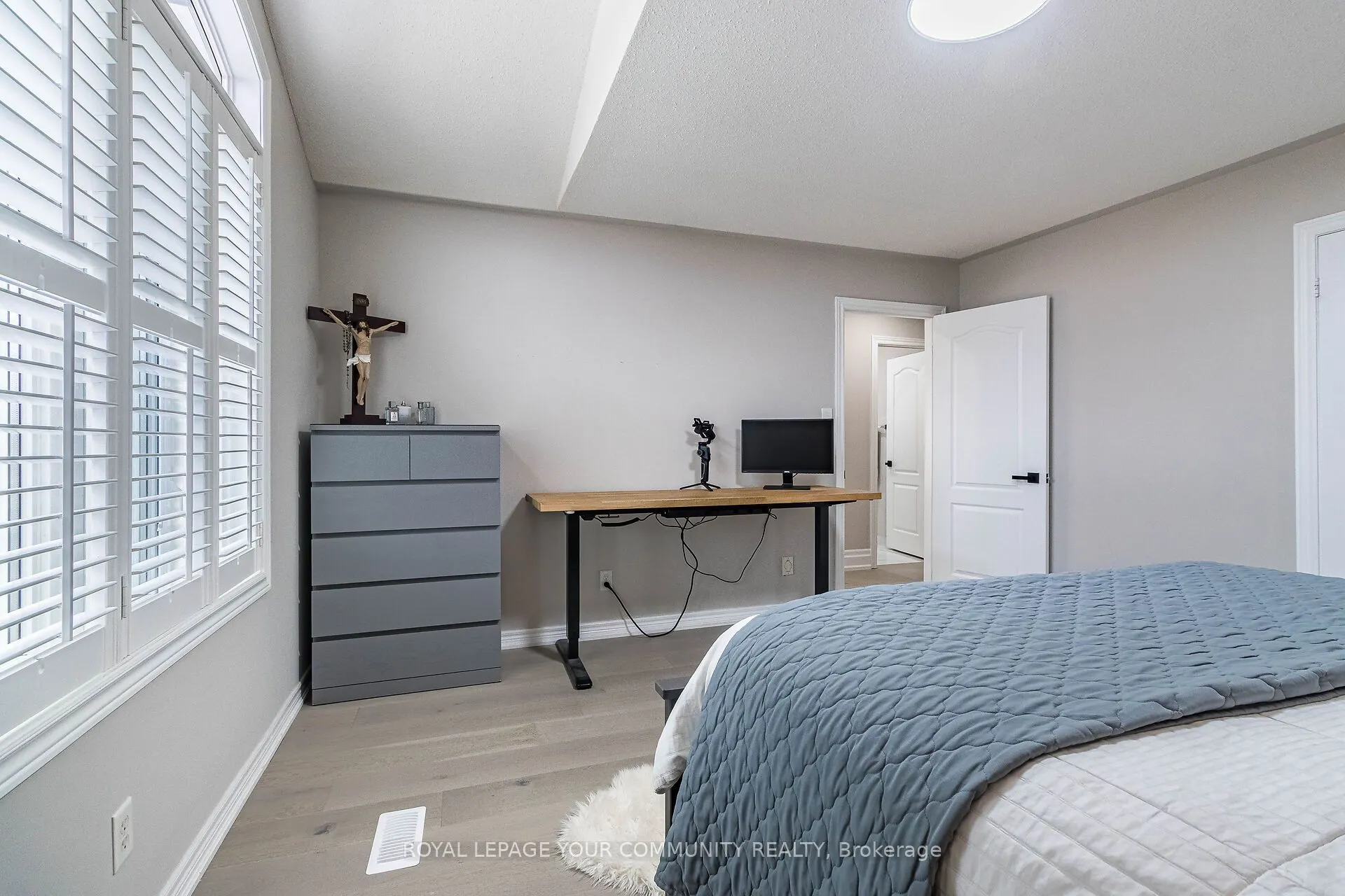 63 Regency View Heights