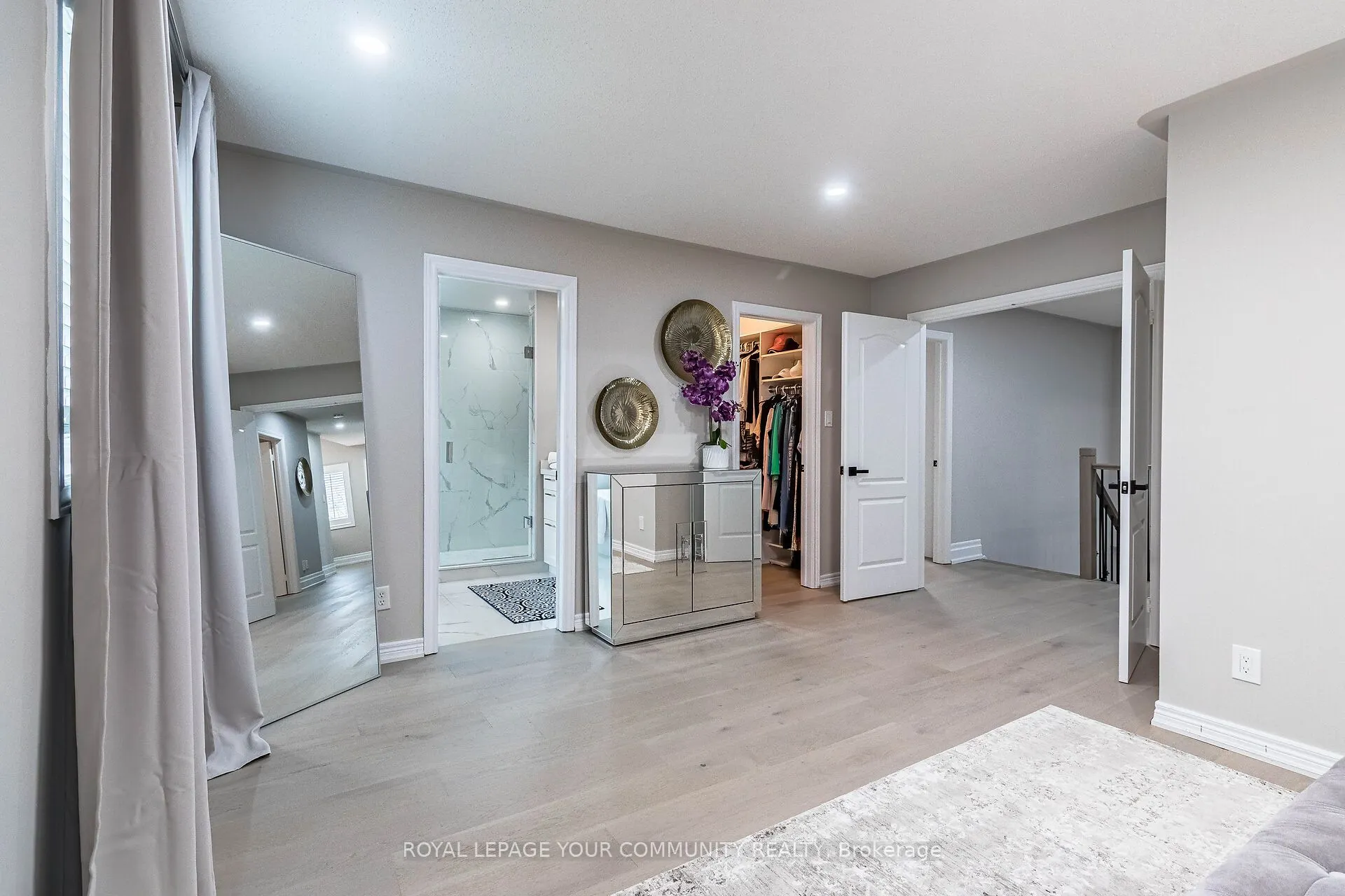 63 Regency View Heights