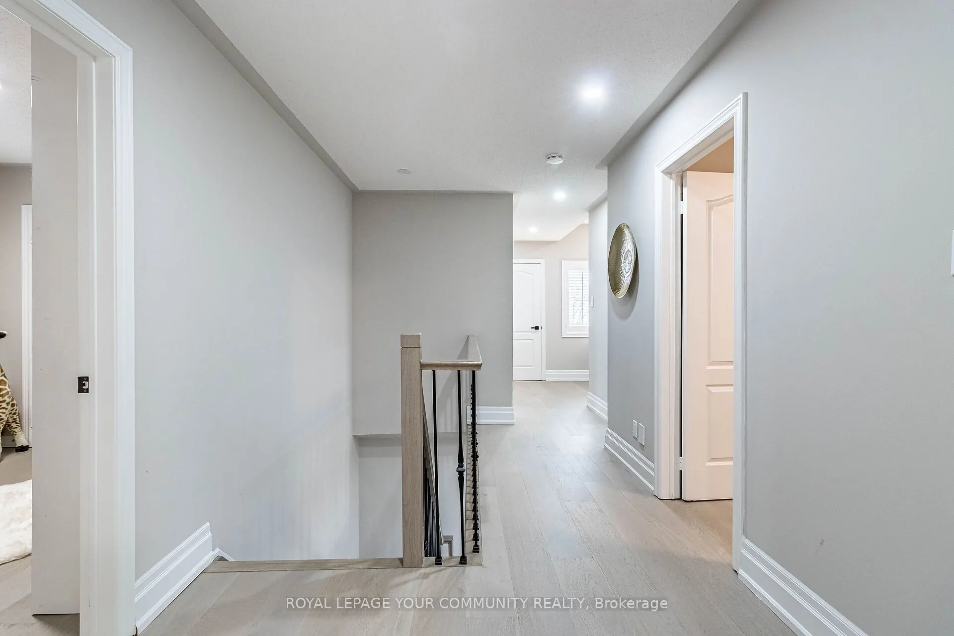 63 Regency View Heights