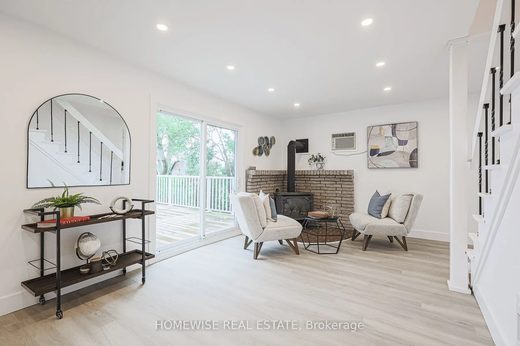 128 Moores Beach Road