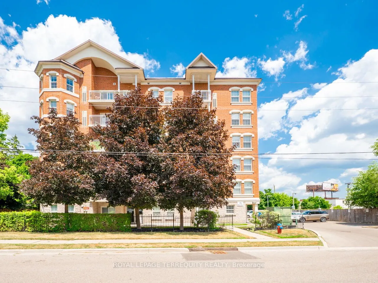 35 Hunt Avenue, #503
