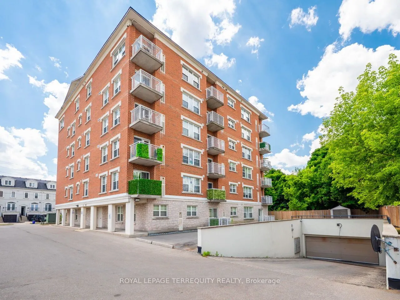 35 Hunt Avenue, #503