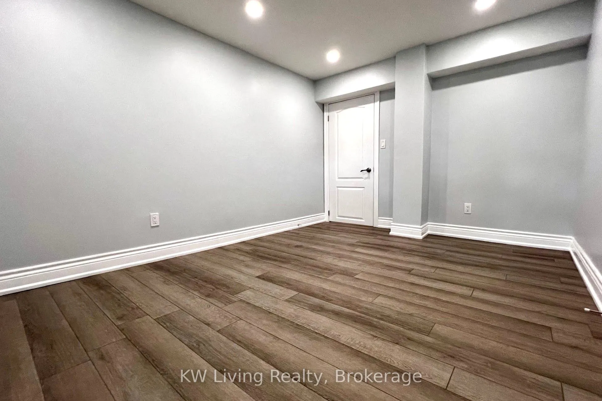 311 Boisdale Avenue, #Basement