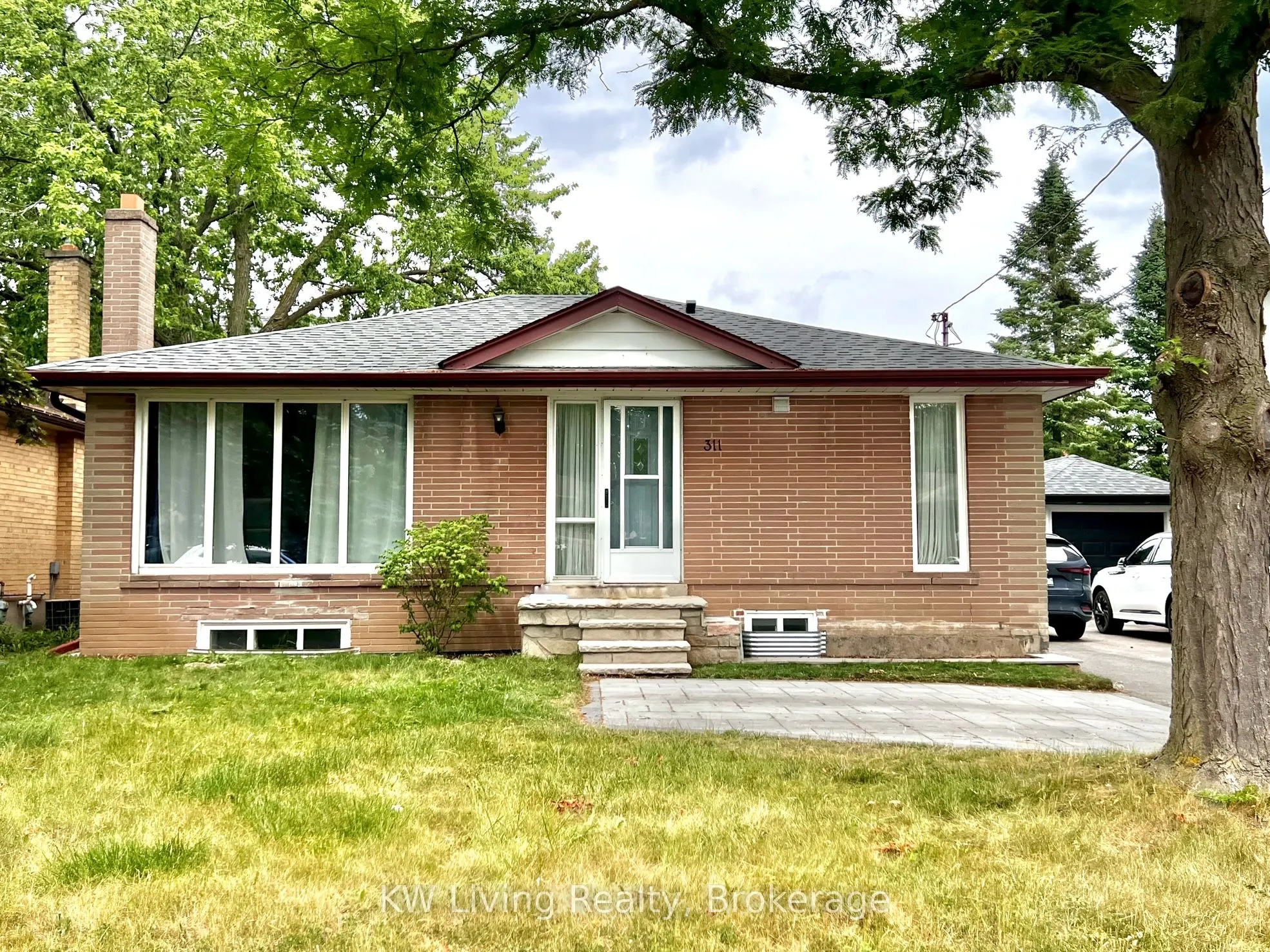 311 Boisdale Avenue, #Basement