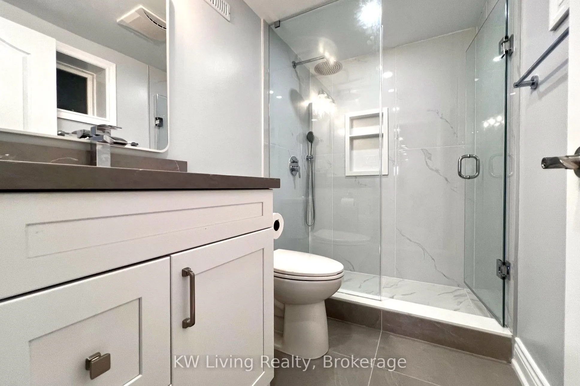 311 Boisdale Avenue, #Basement