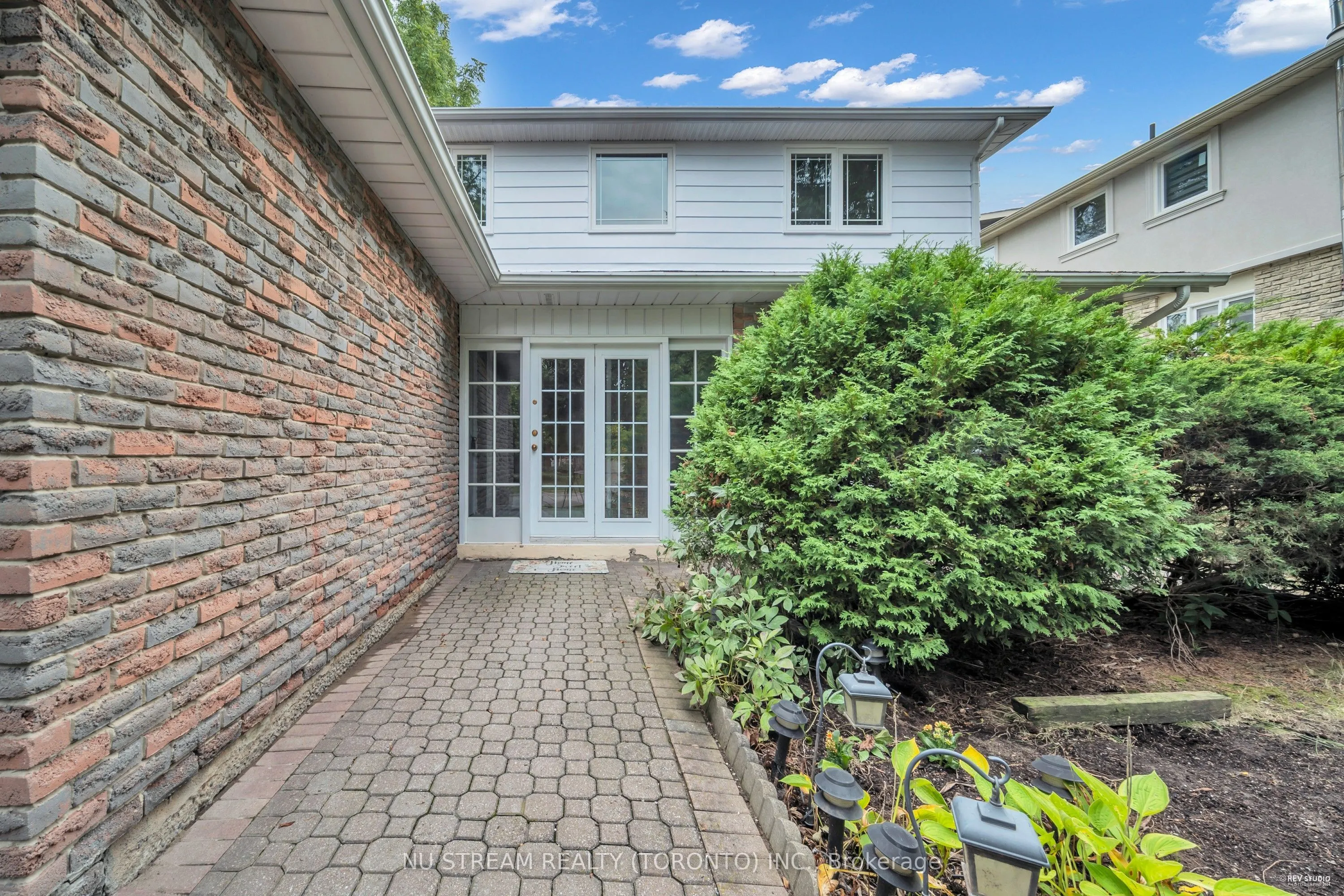 9 Liebeck Crescent