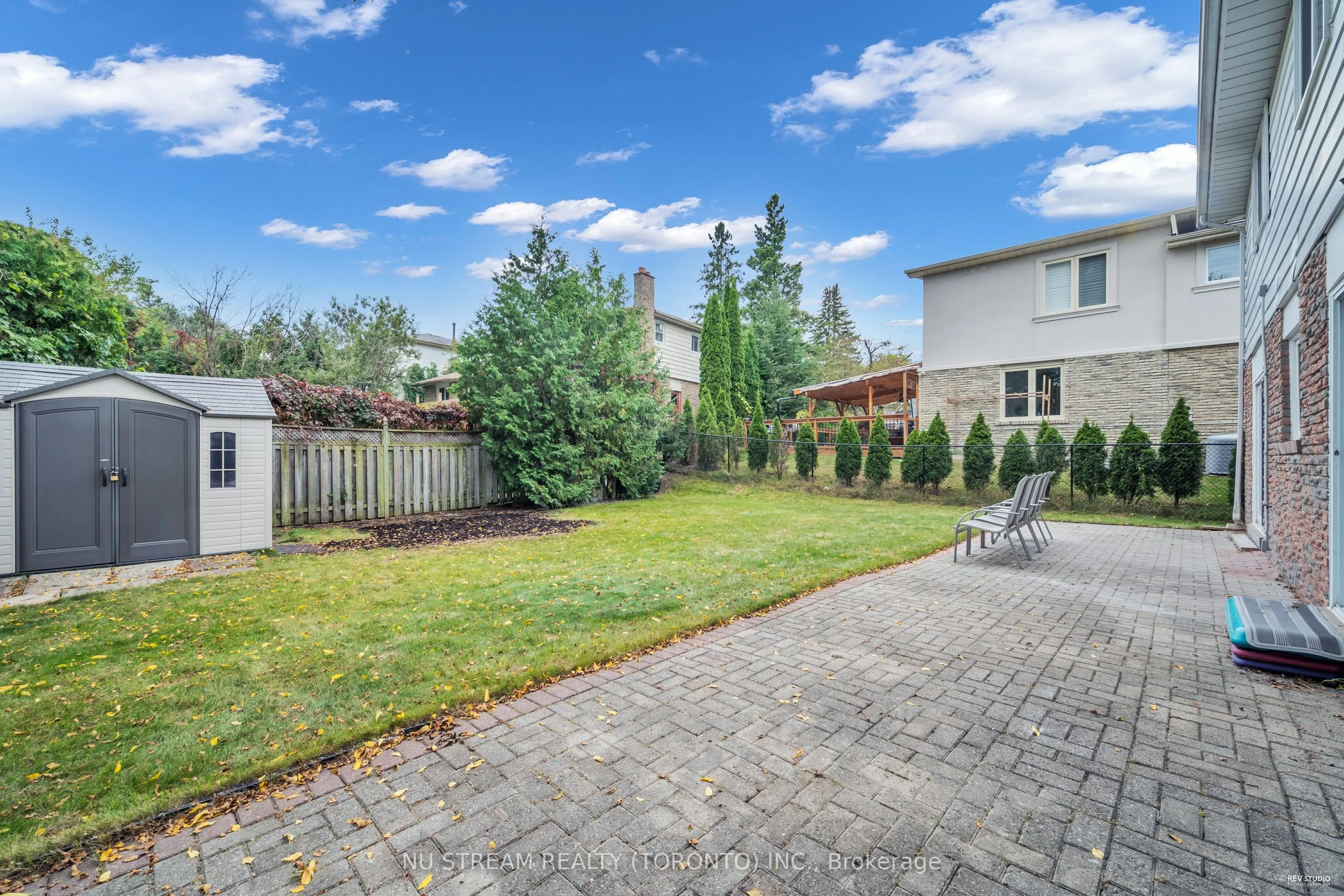 9 Liebeck Crescent