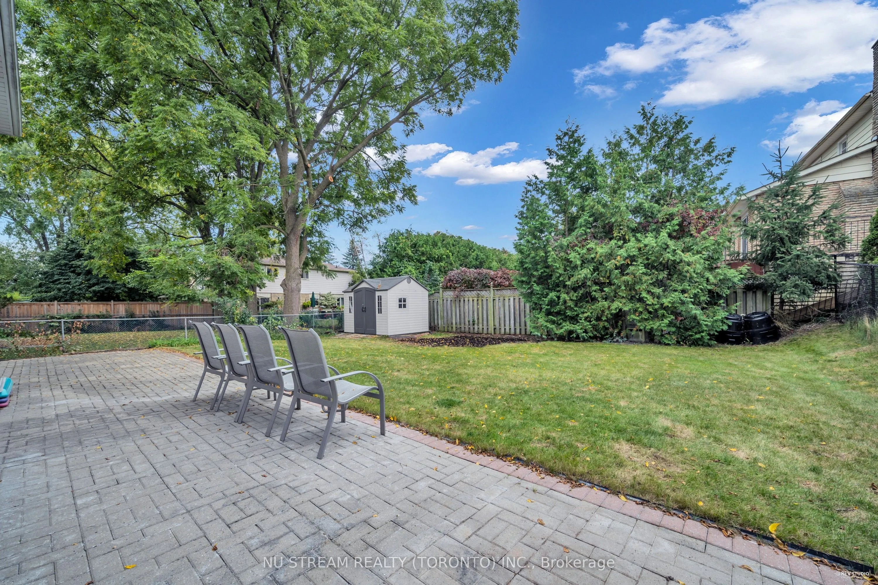 9 Liebeck Crescent