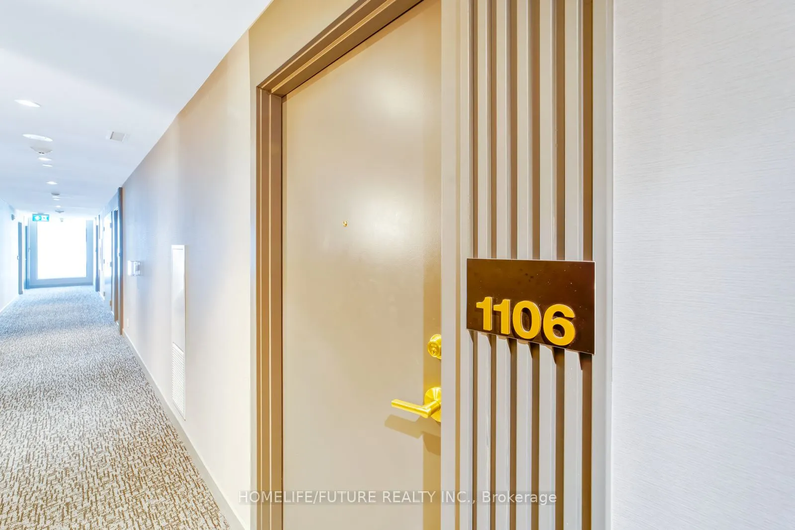 898 Portage Parkway, #1106