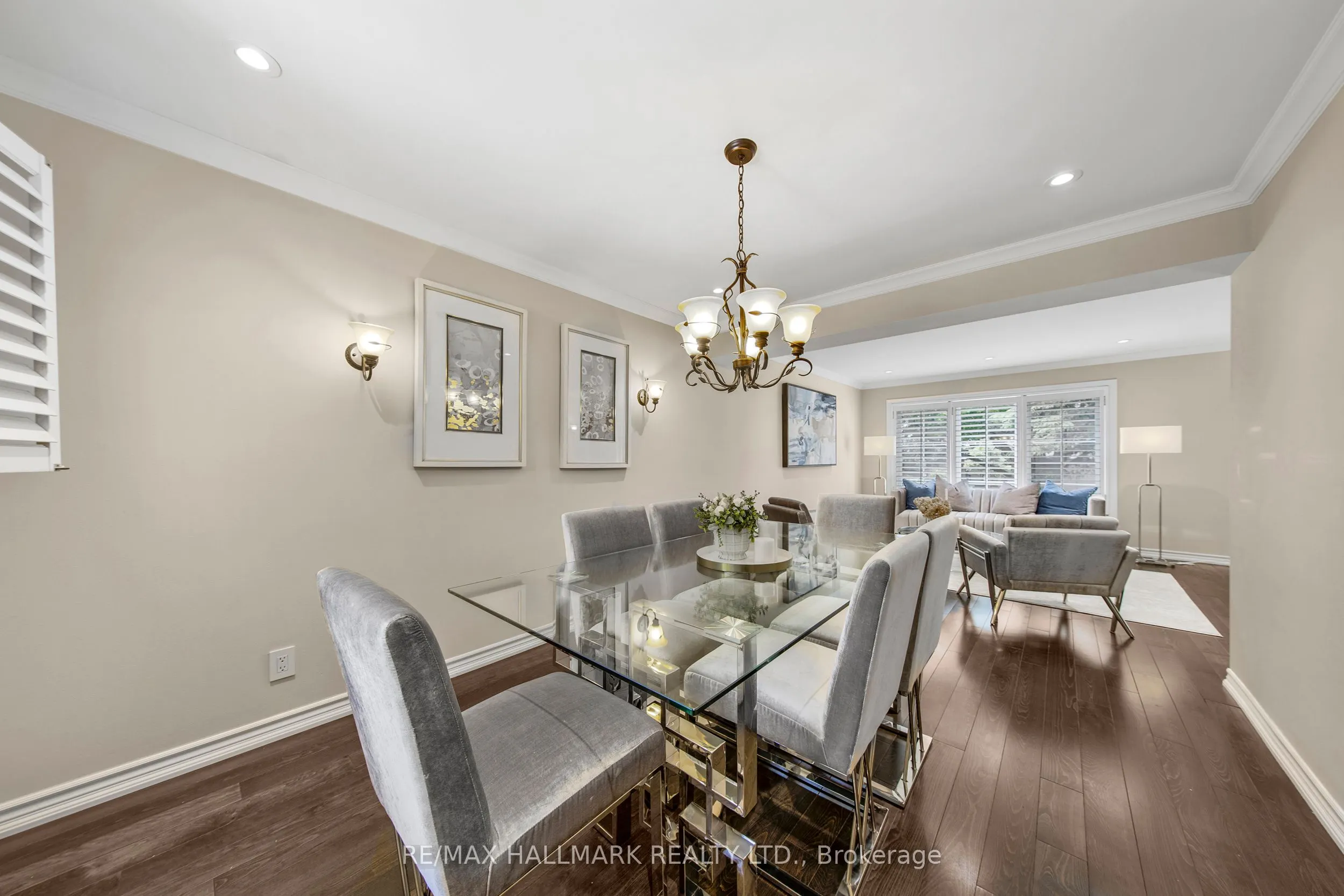 134 Romfield Circuit