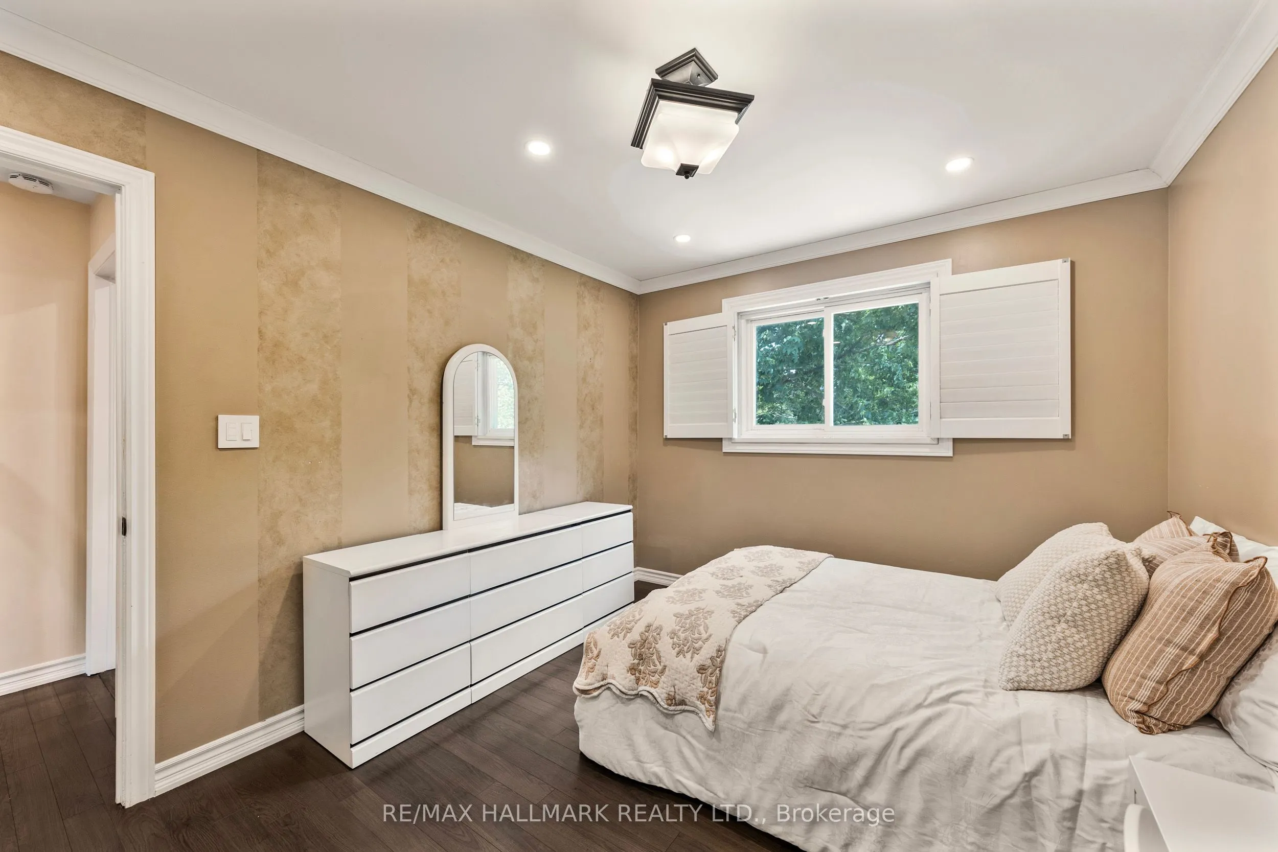 134 Romfield Circuit