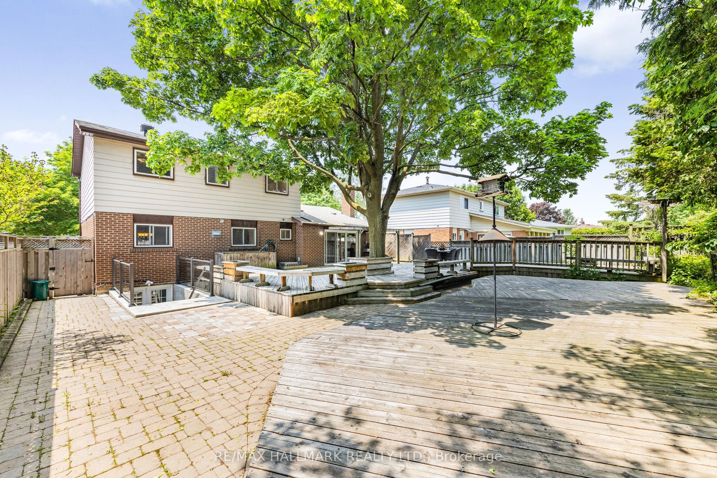 134 Romfield Circuit