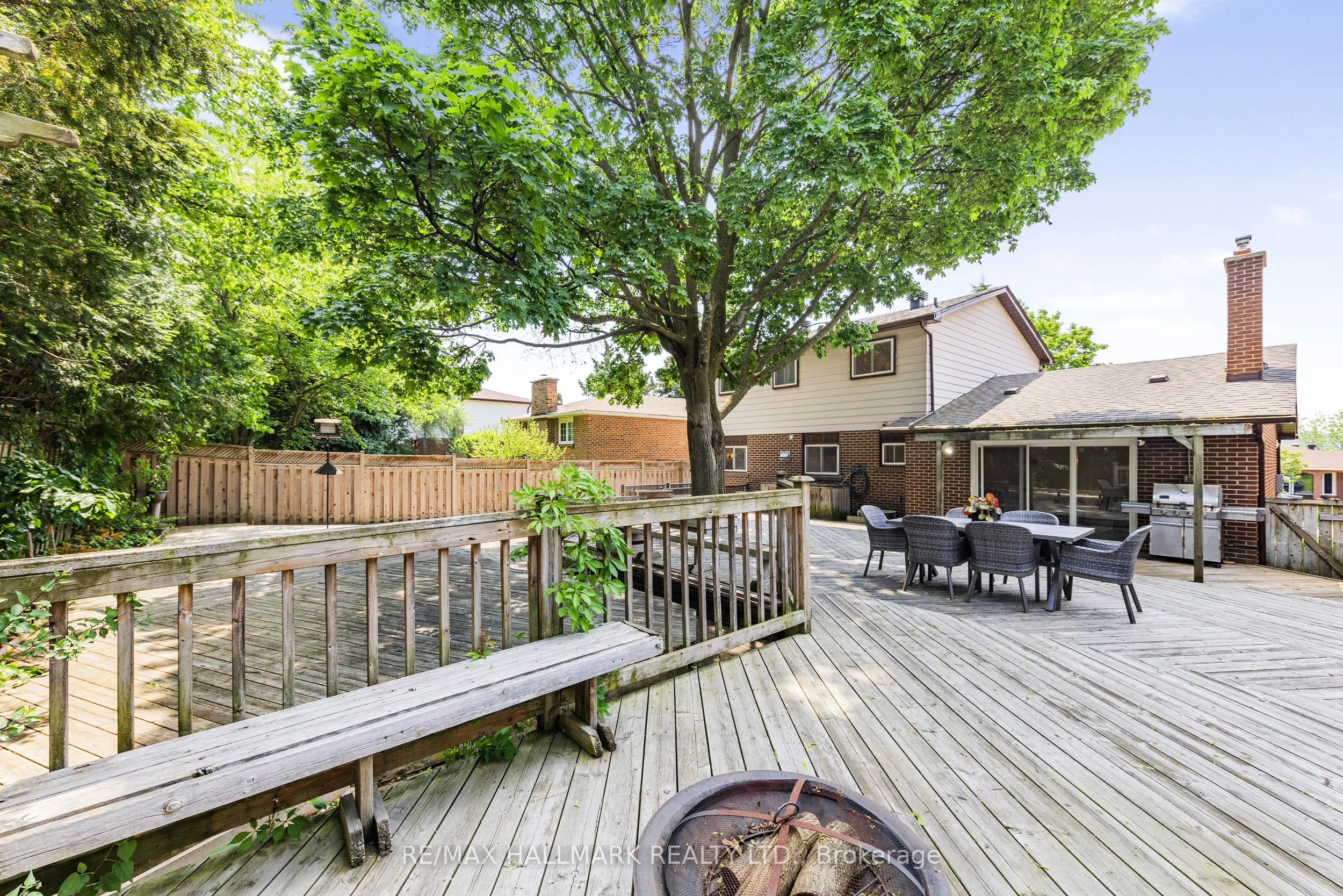 134 Romfield Circuit