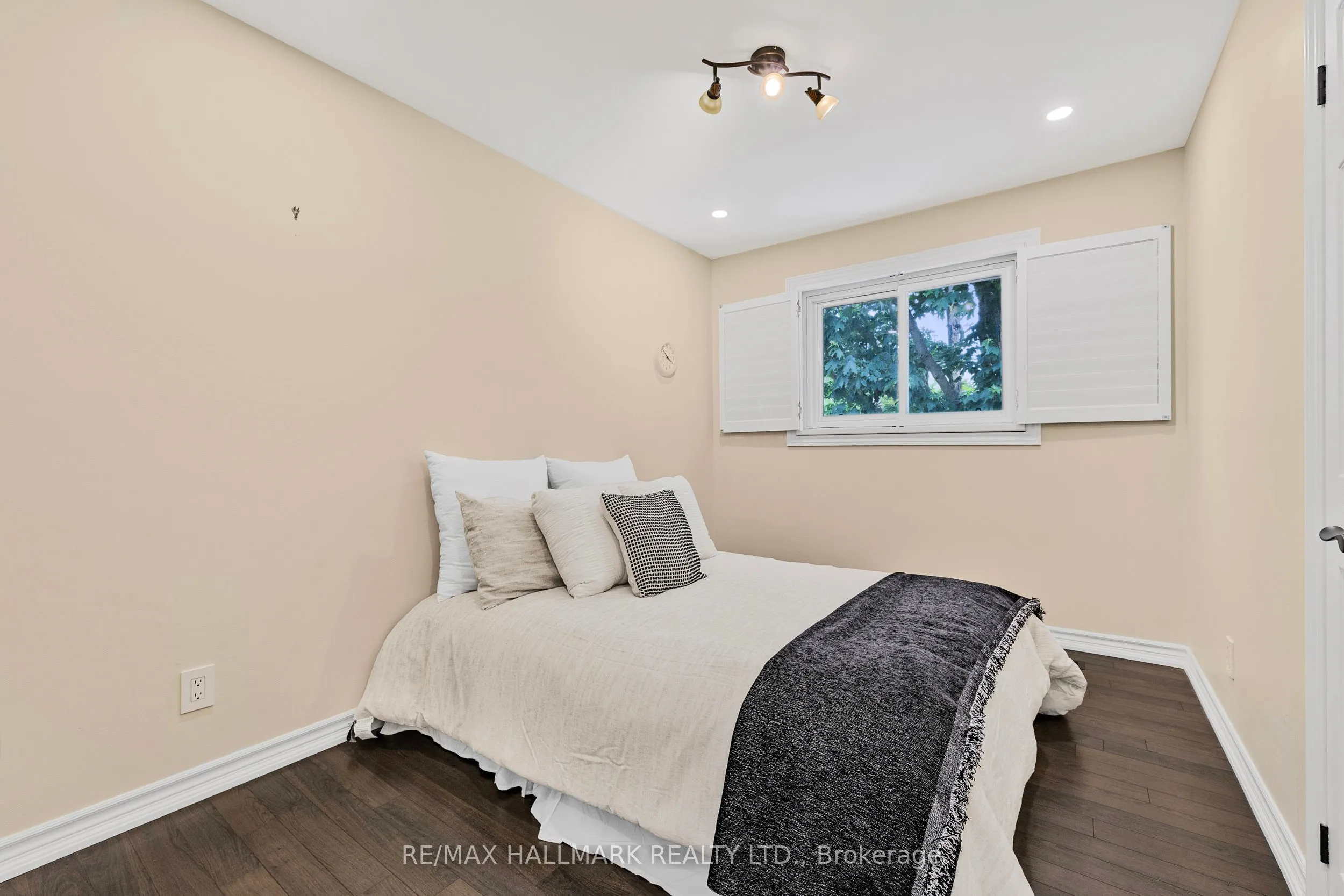 134 Romfield Circuit