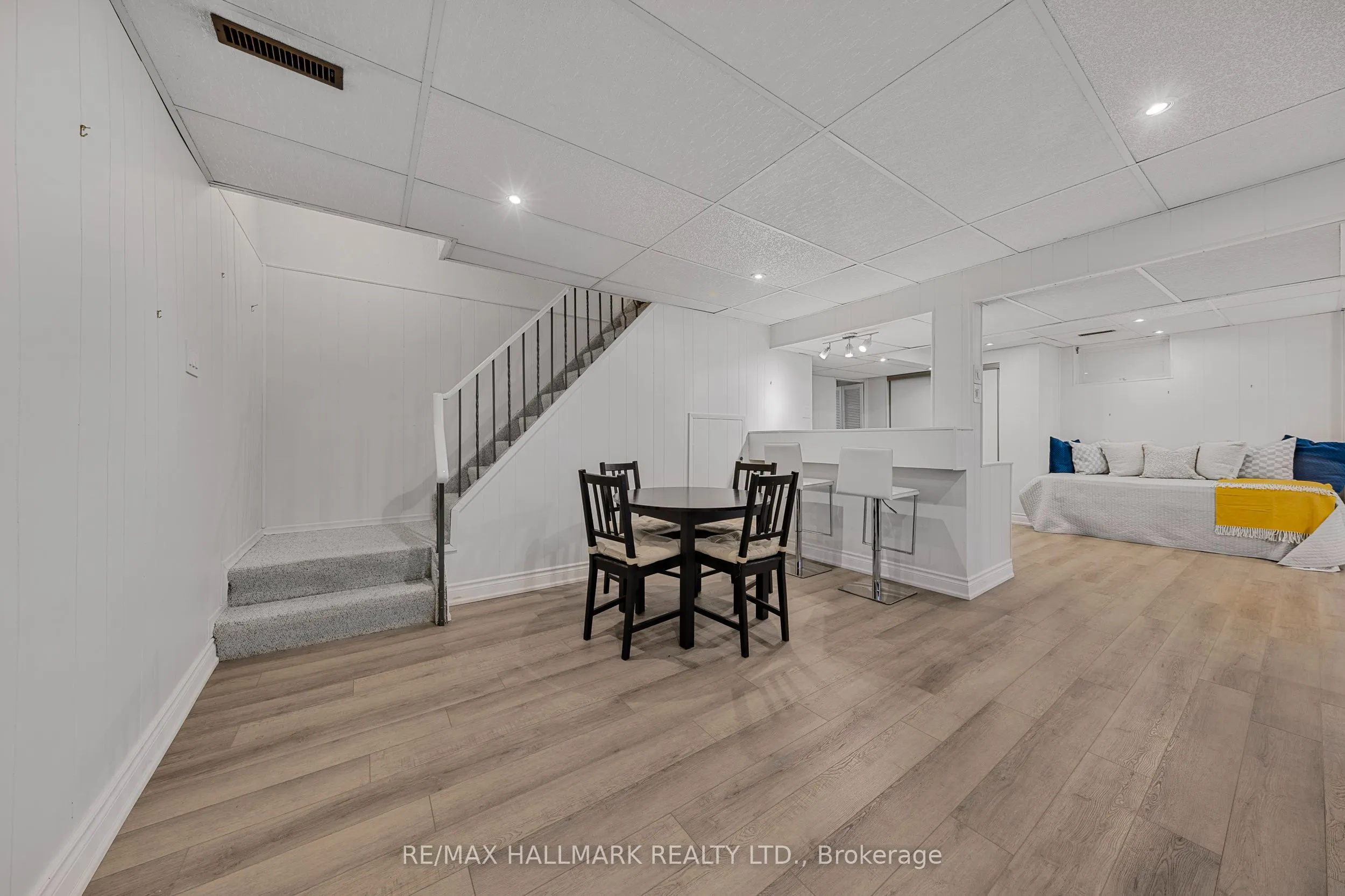 134 Romfield Circuit