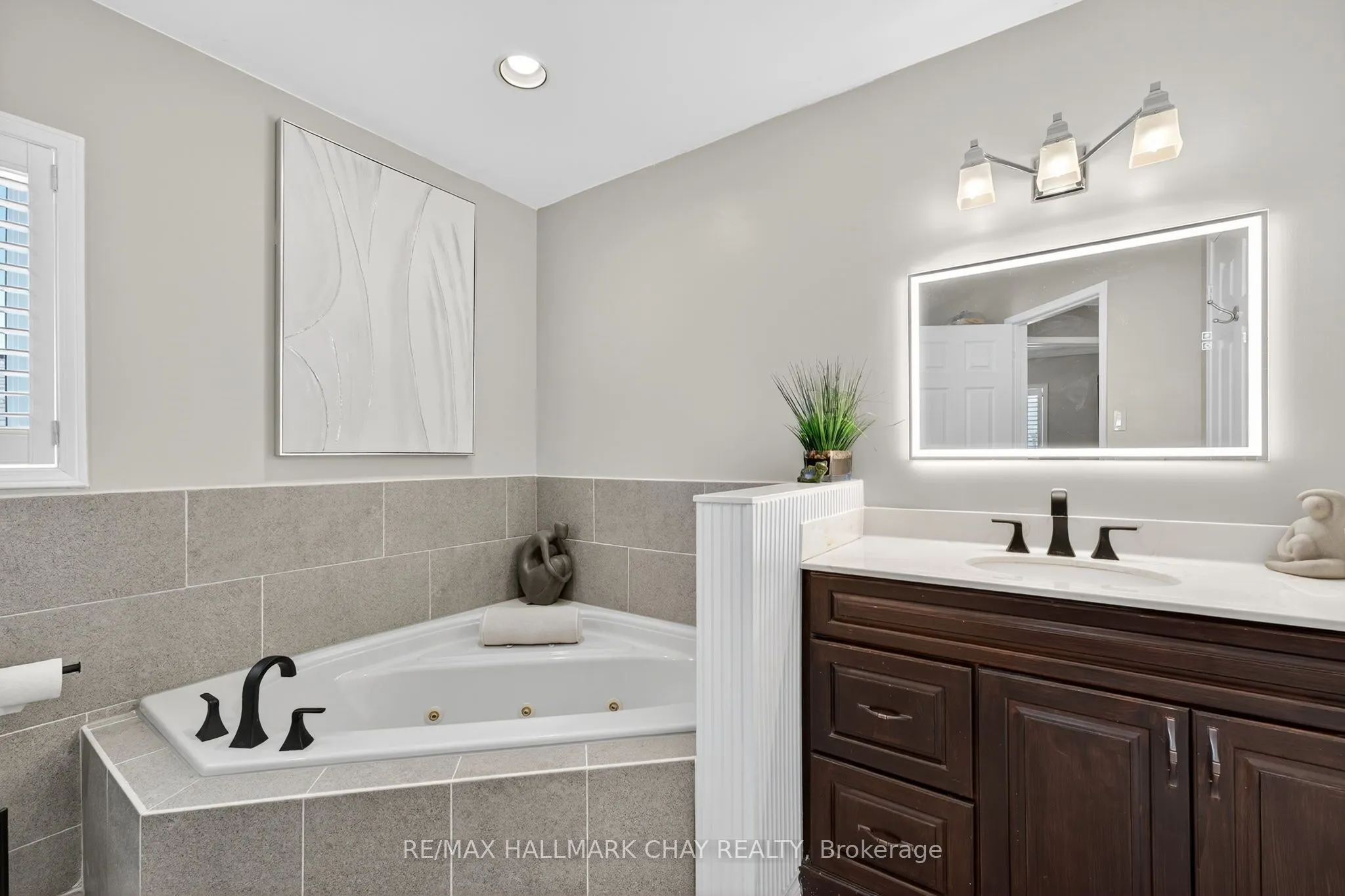 135 Green Briar Road, #12