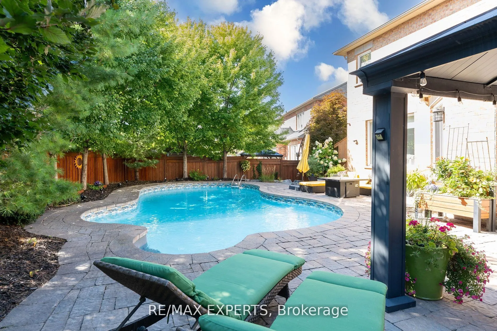 170 Ivy Jay Crescent