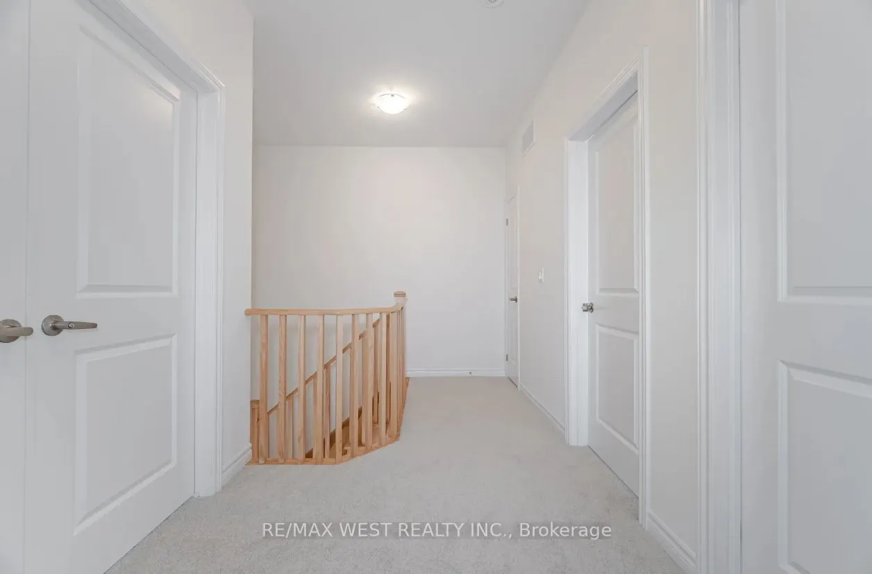 69 Inverary Crescent