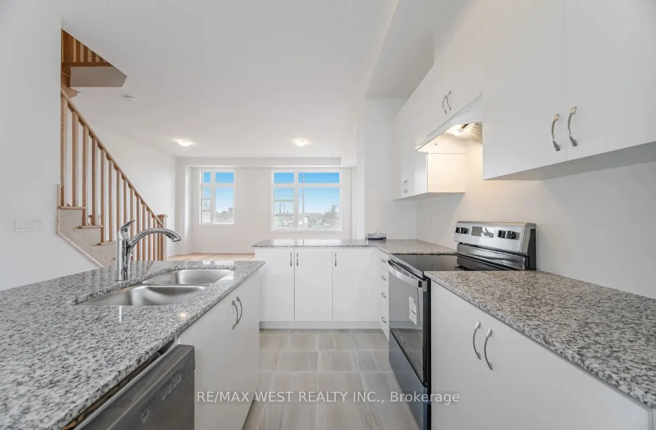 69 Inverary Crescent