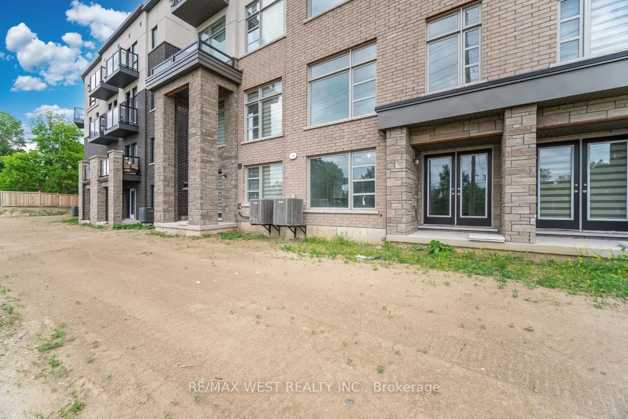 69 Inverary Crescent