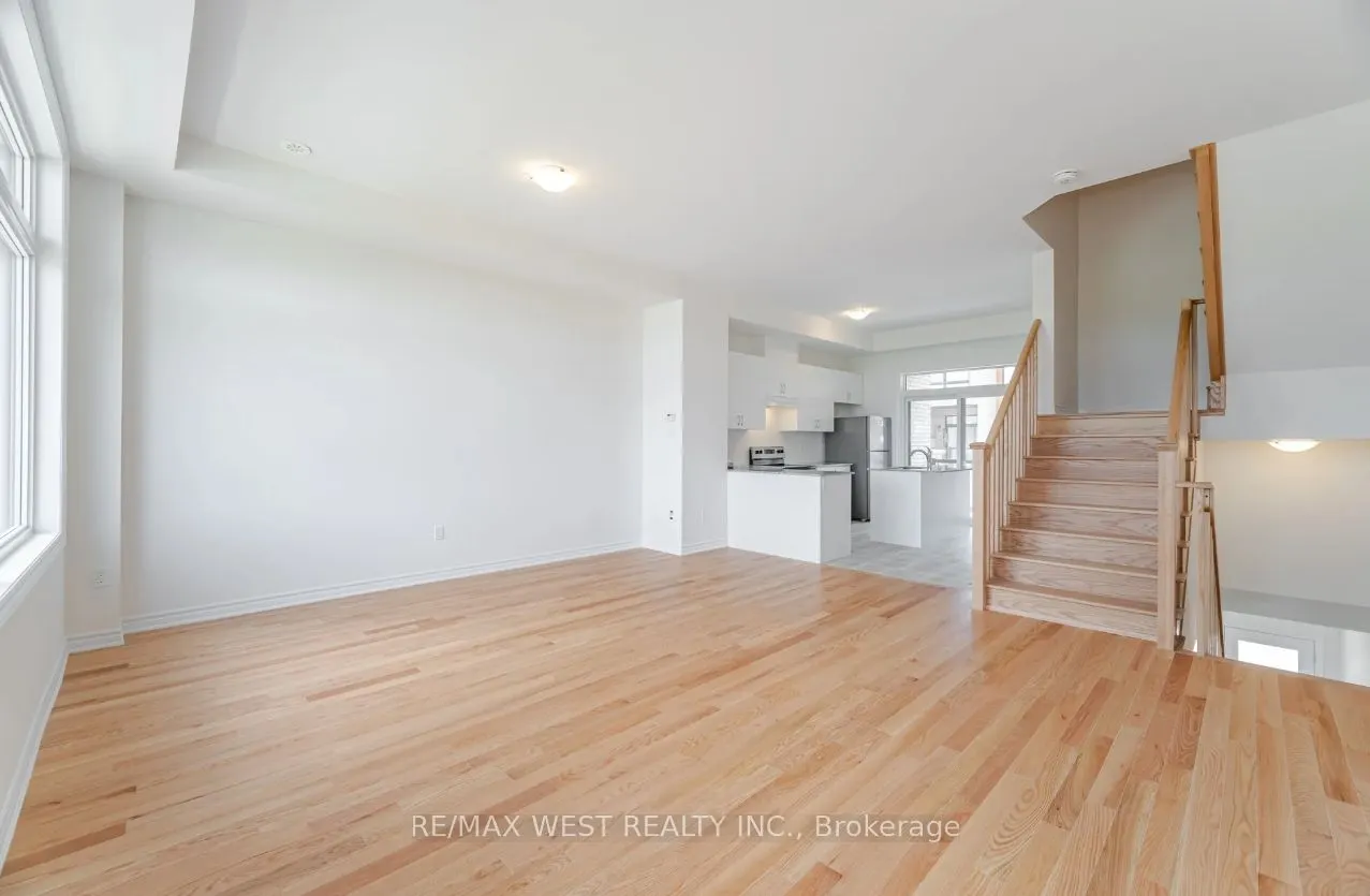 69 Inverary Crescent