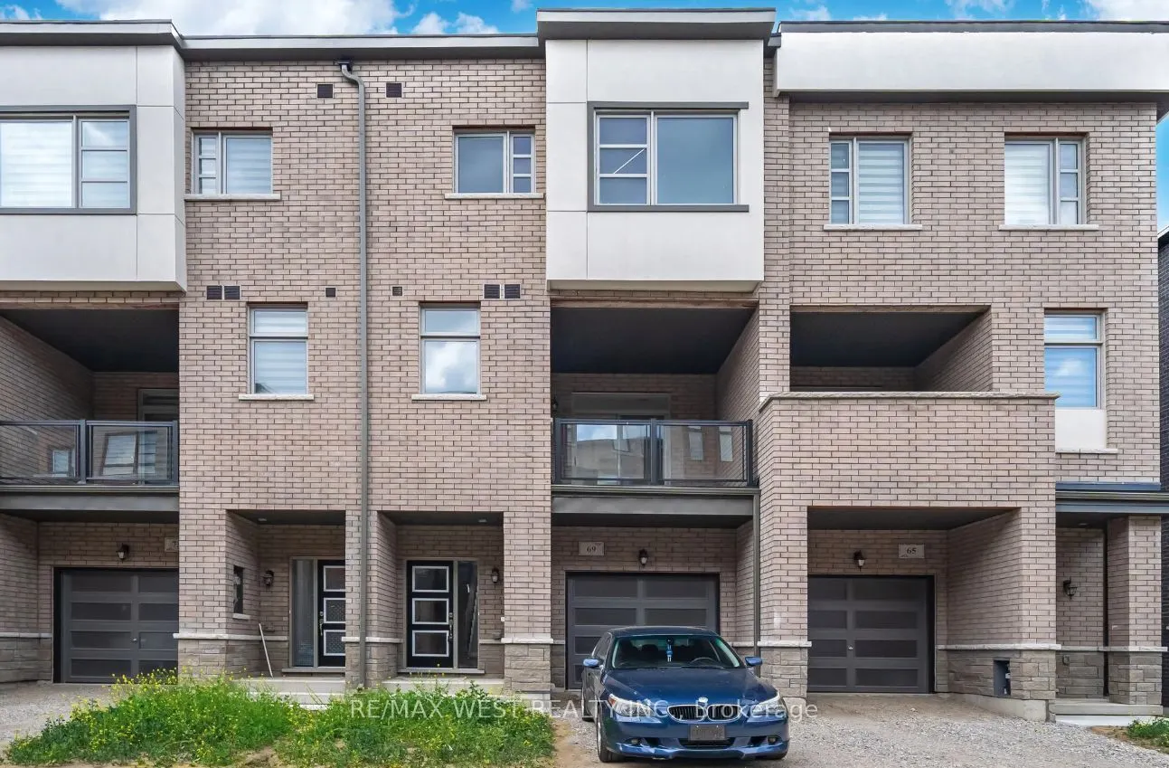 69 Inverary Crescent
