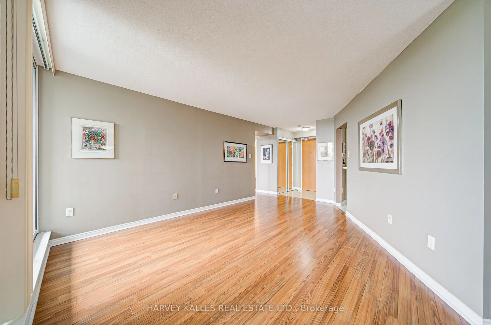 7250 Yonge Street, #804