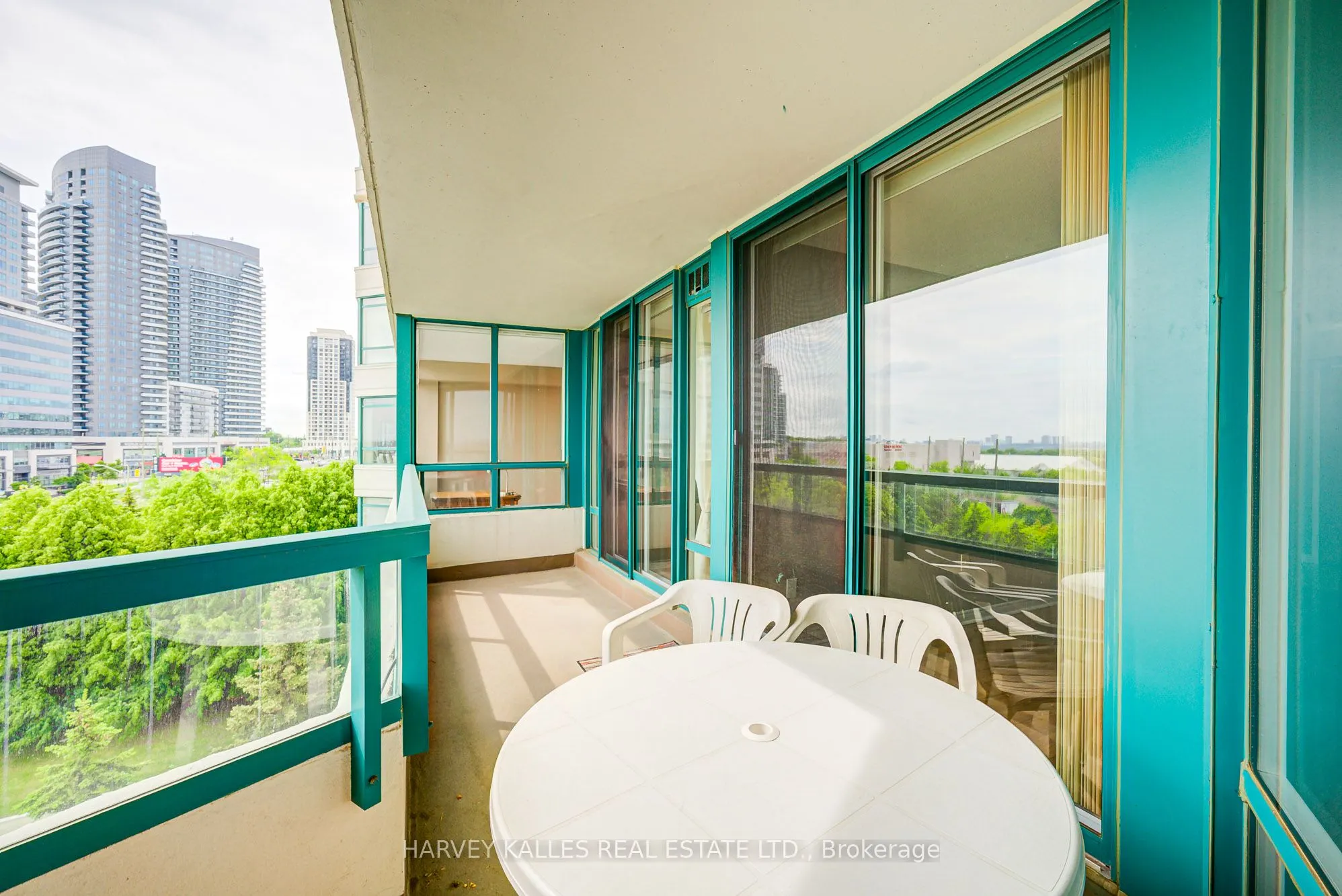 7250 Yonge Street, #804