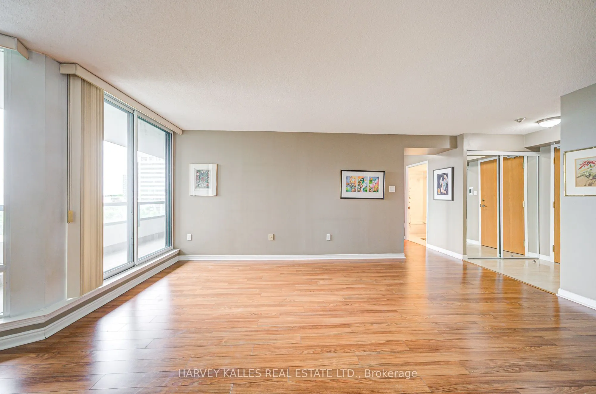 7250 Yonge Street, #804