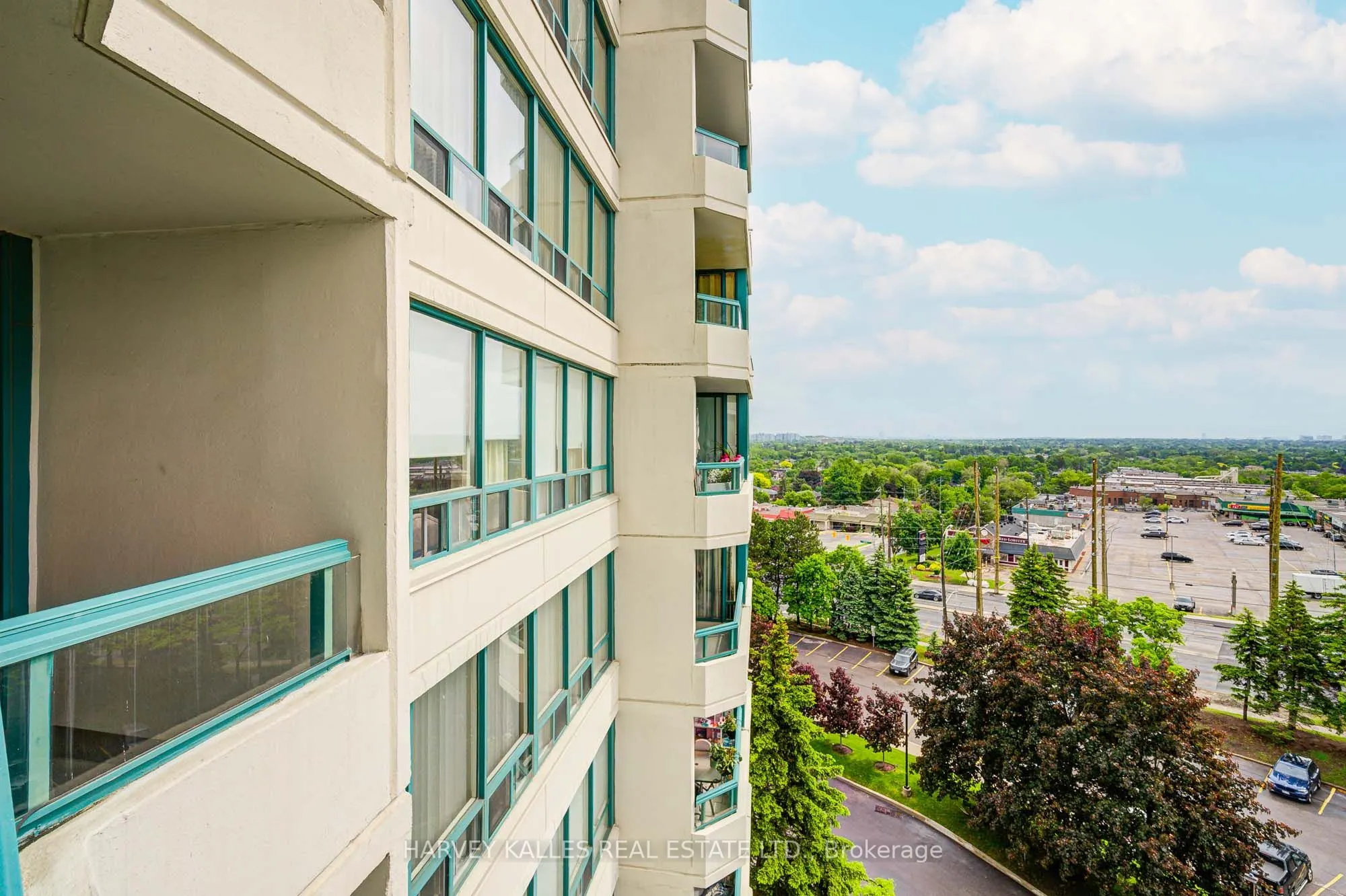 7250 Yonge Street, #804
