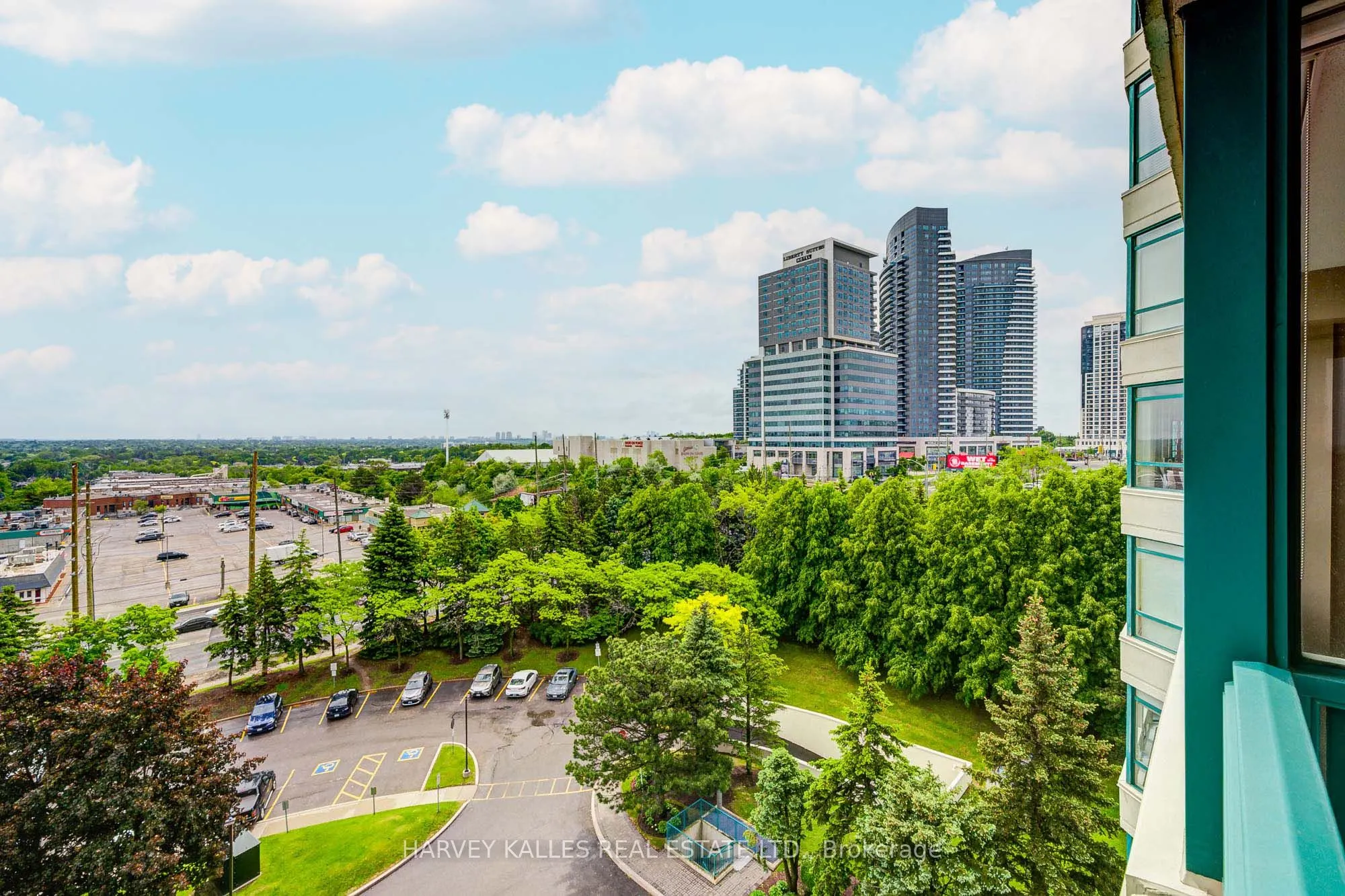 7250 Yonge Street, #804
