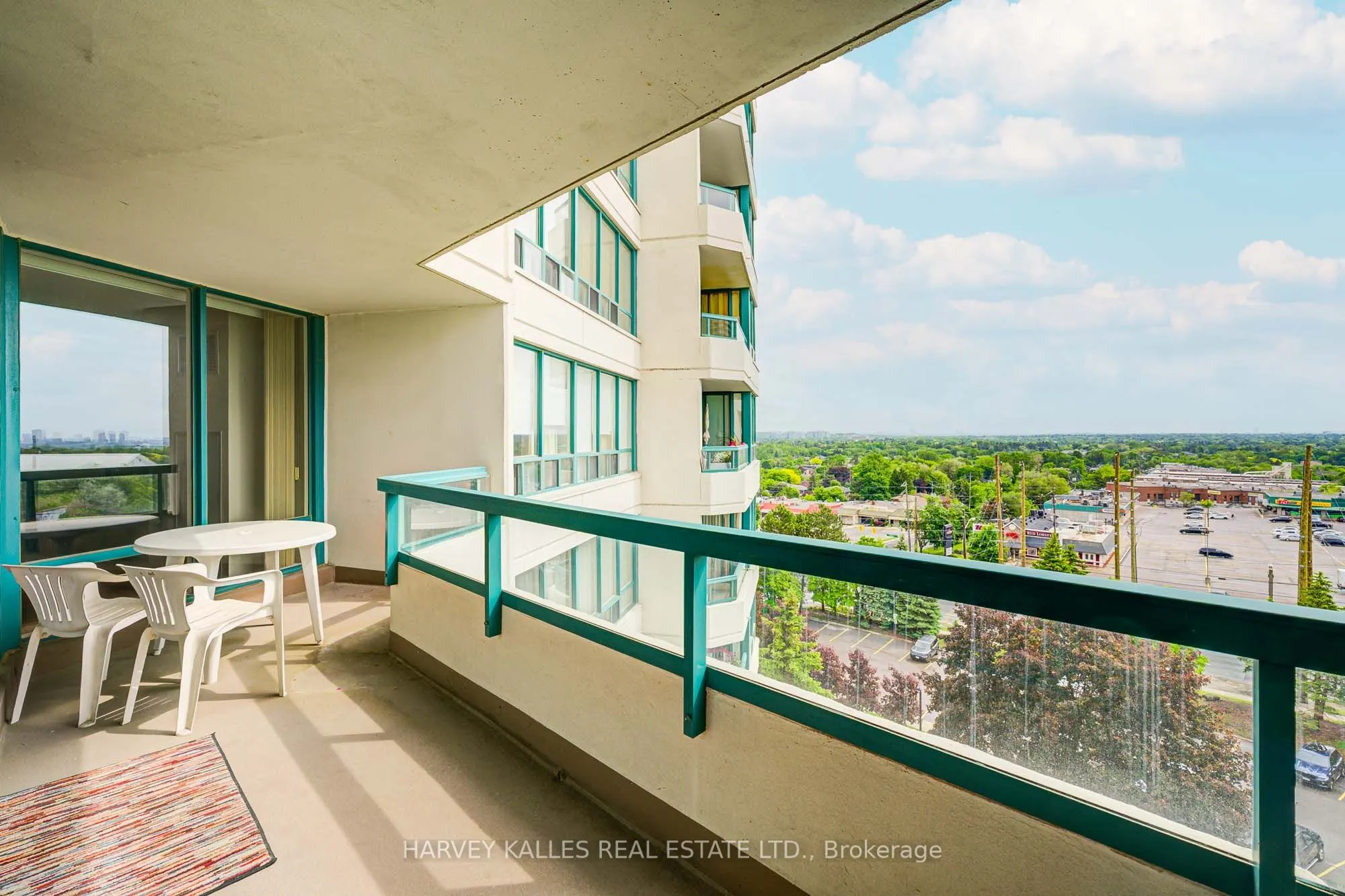 7250 Yonge Street, #804