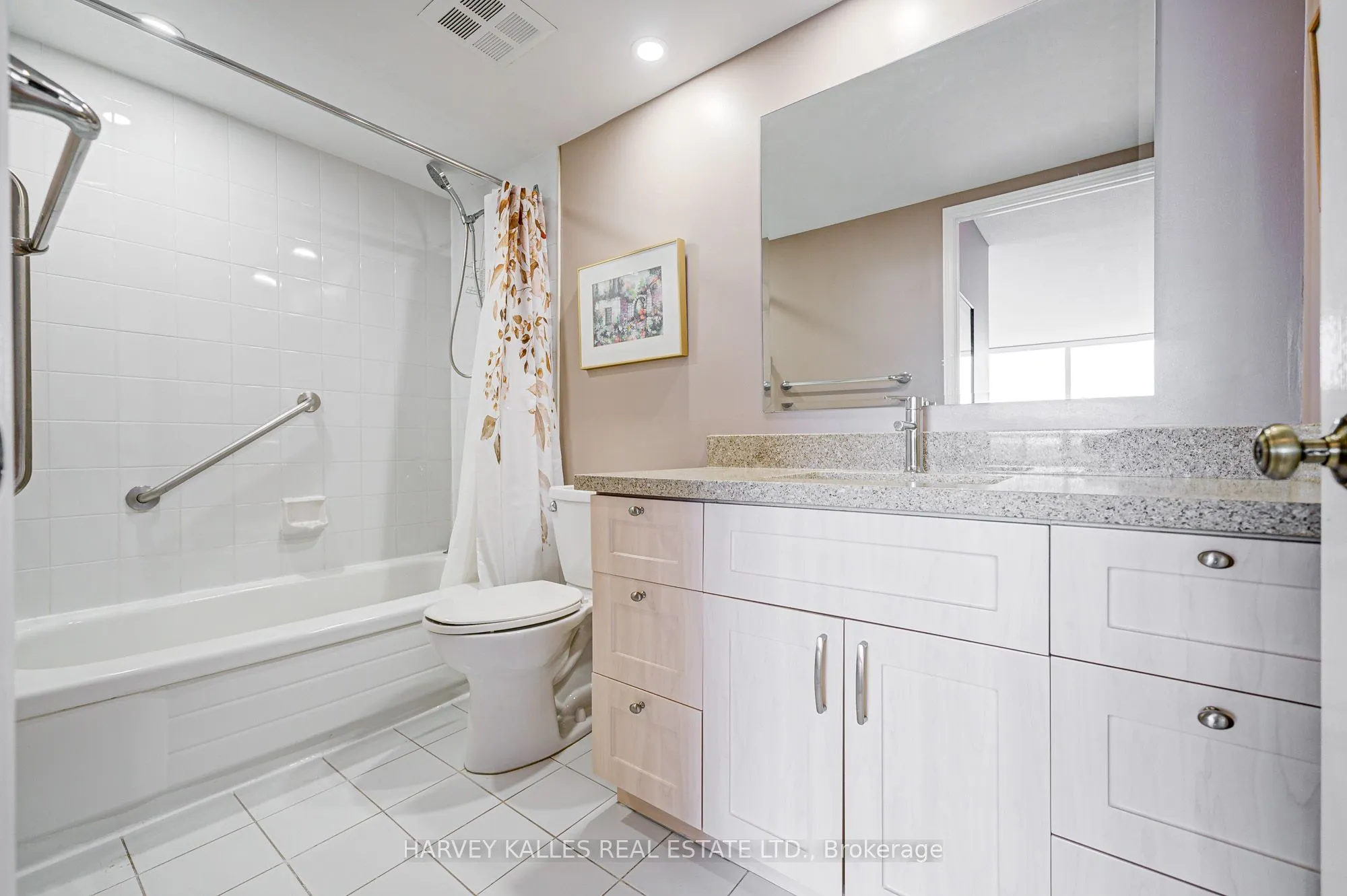 7250 Yonge Street, #804