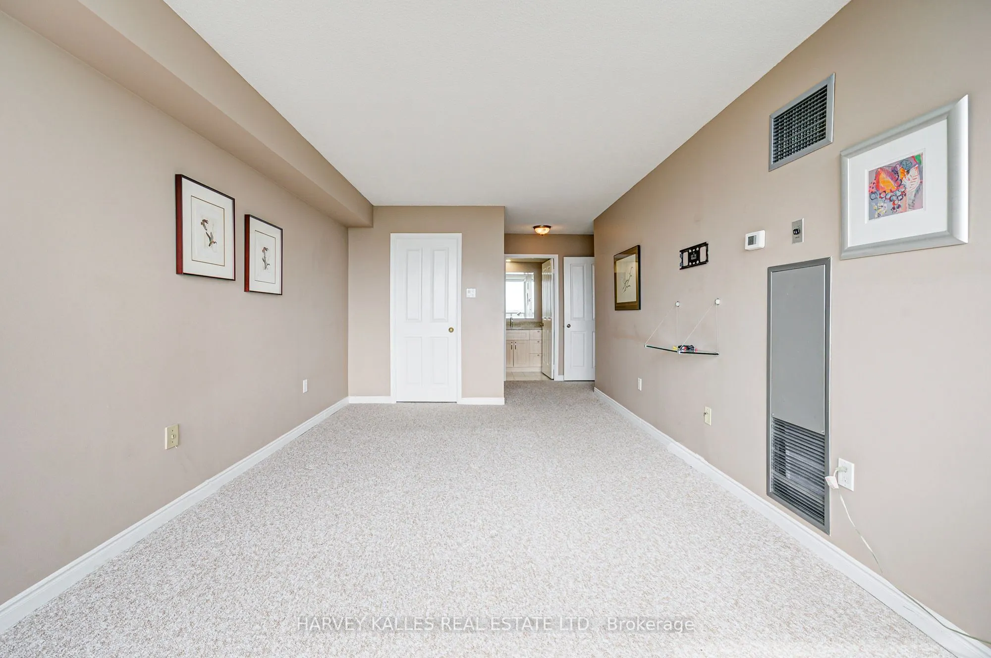 7250 Yonge Street, #804