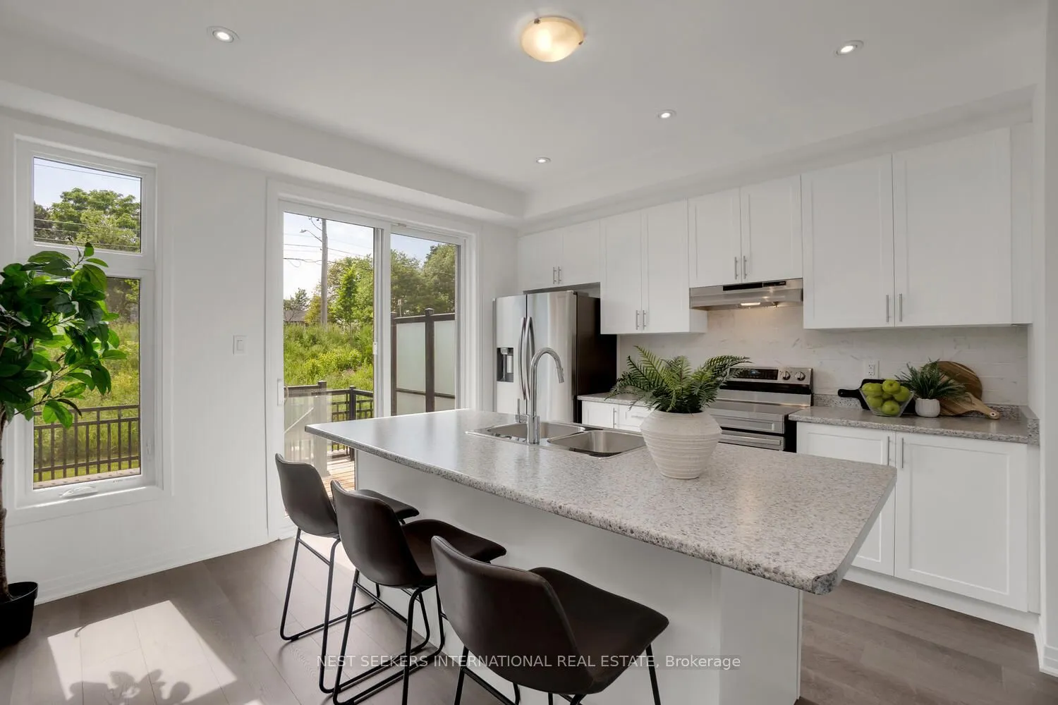 60 Totten Trail
