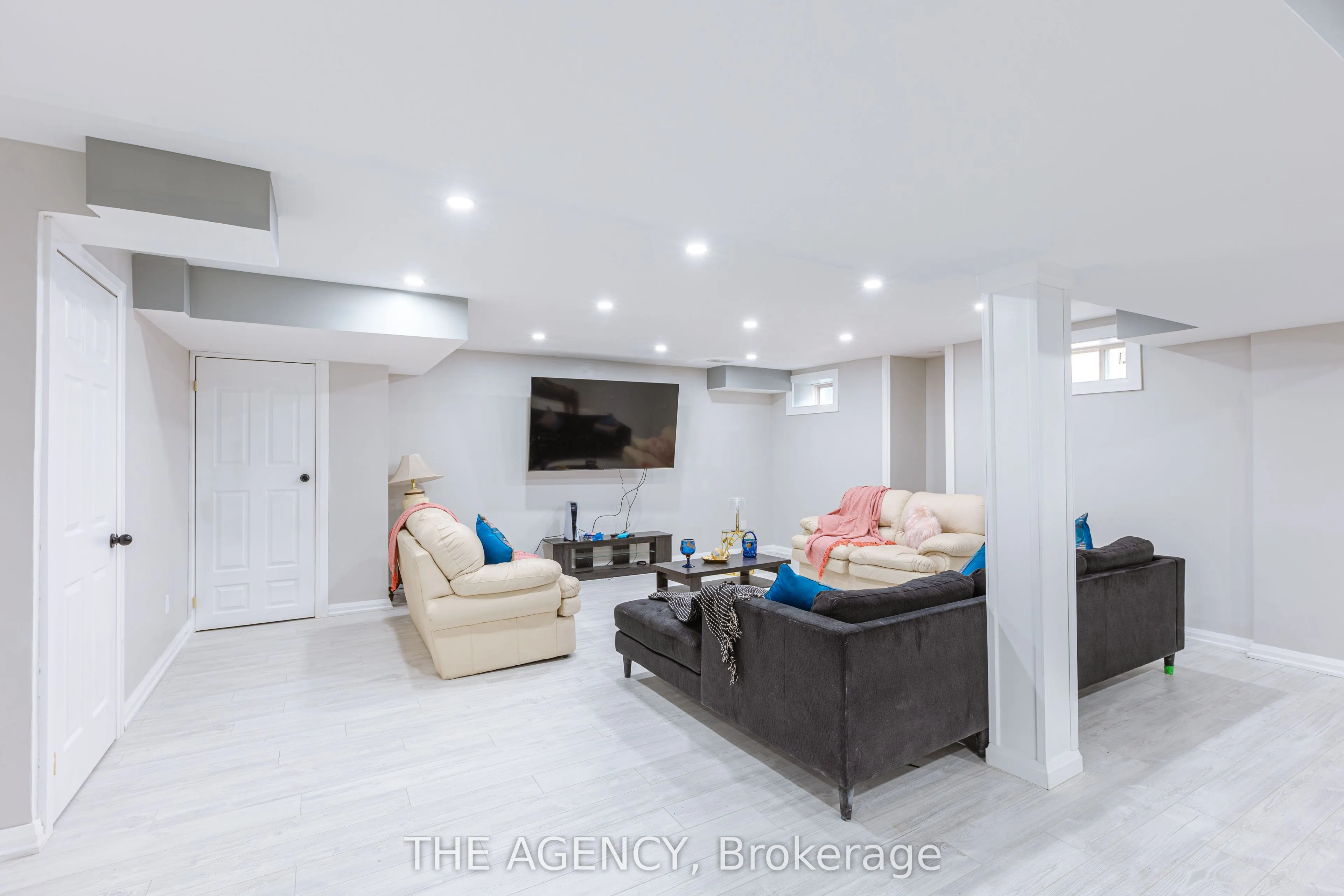 20 Nocturne Avenue