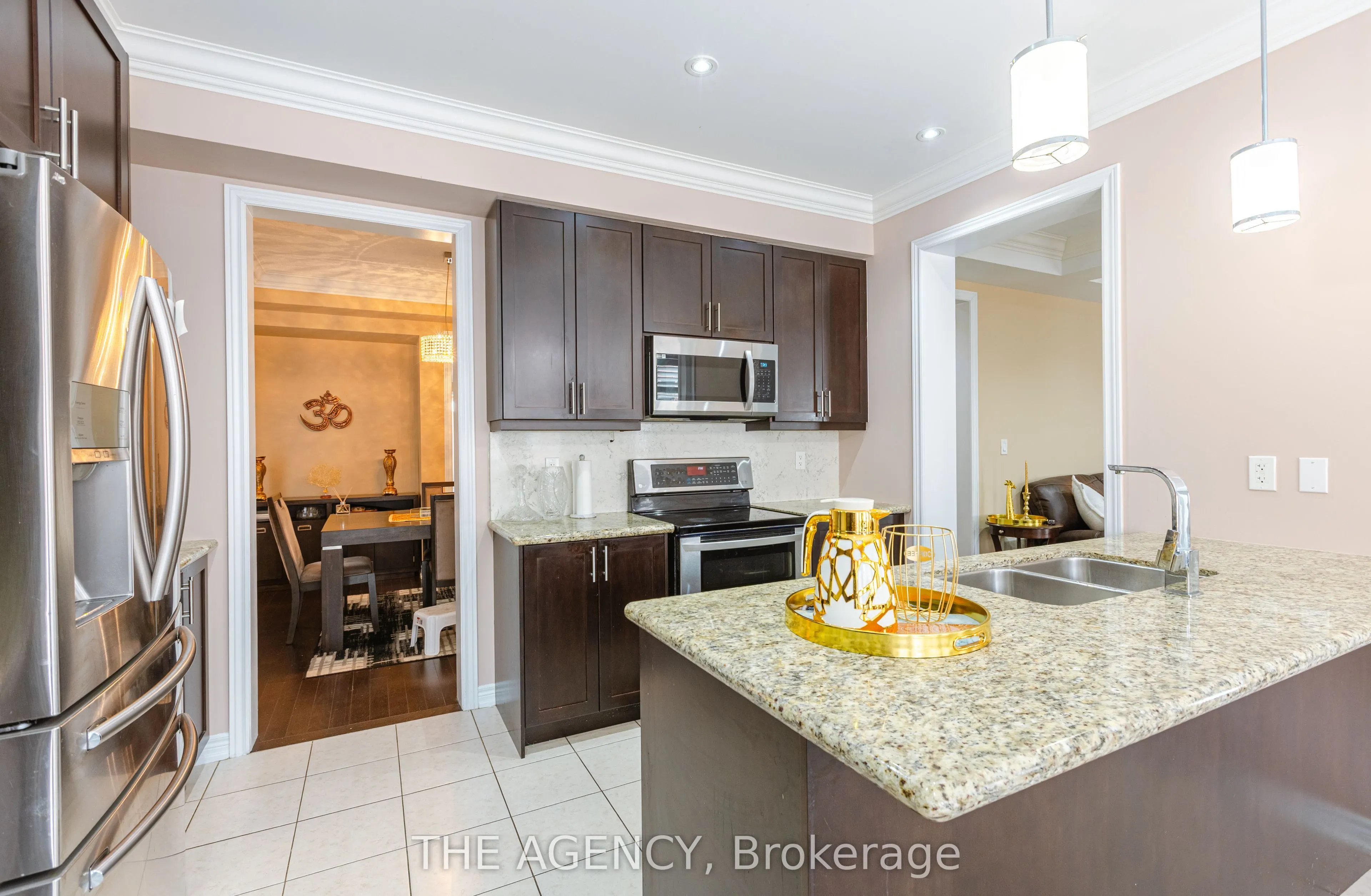 20 Nocturne Avenue