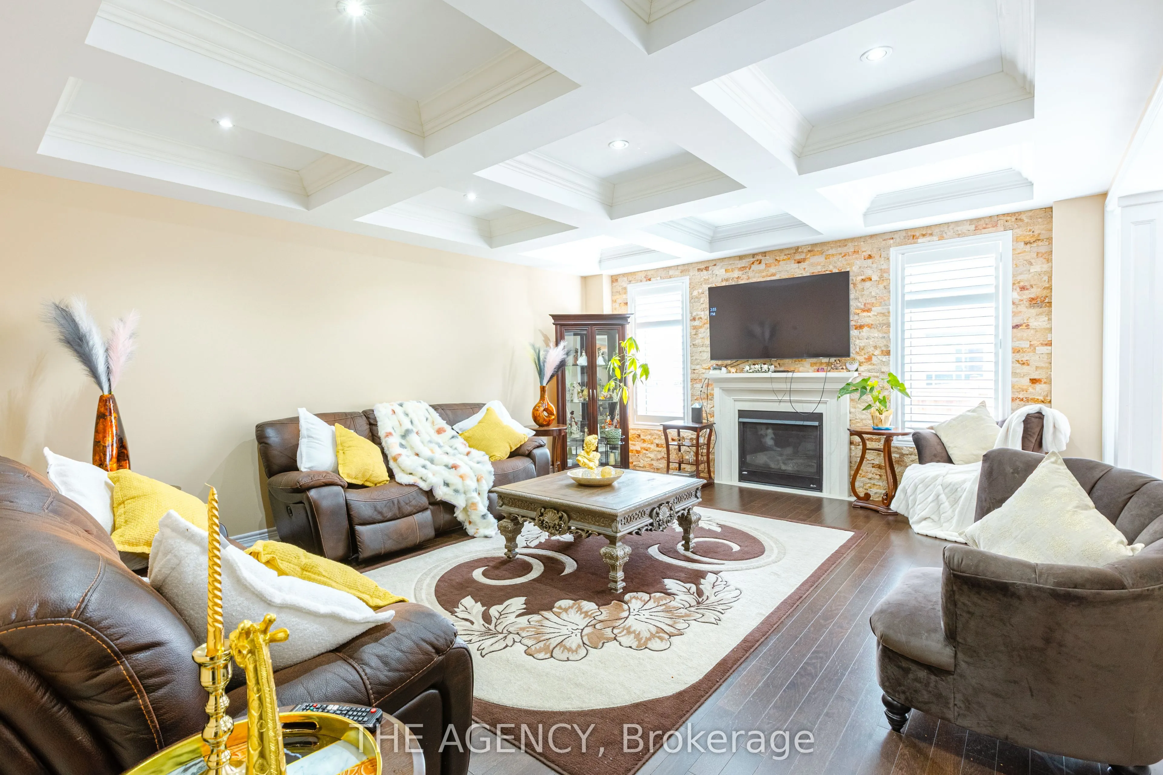20 Nocturne Avenue