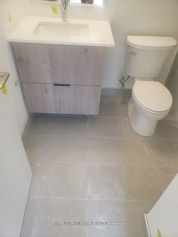 12 David Eyer Road, #TH 1123