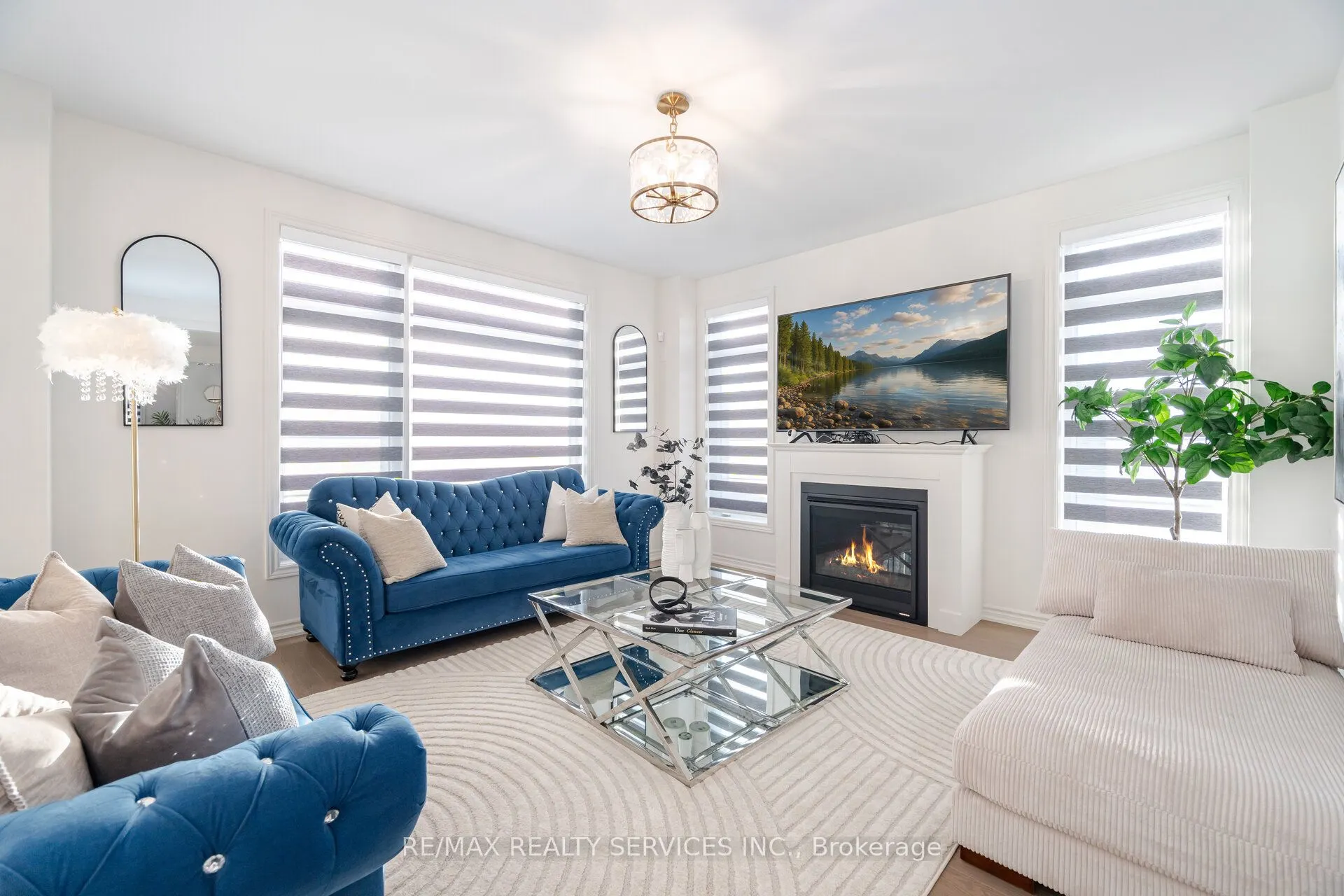 1 Twinleaf Crescent