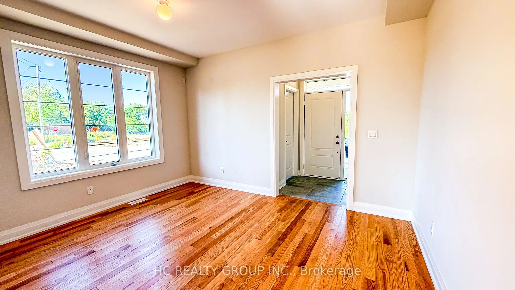 2 Rail Trail Court