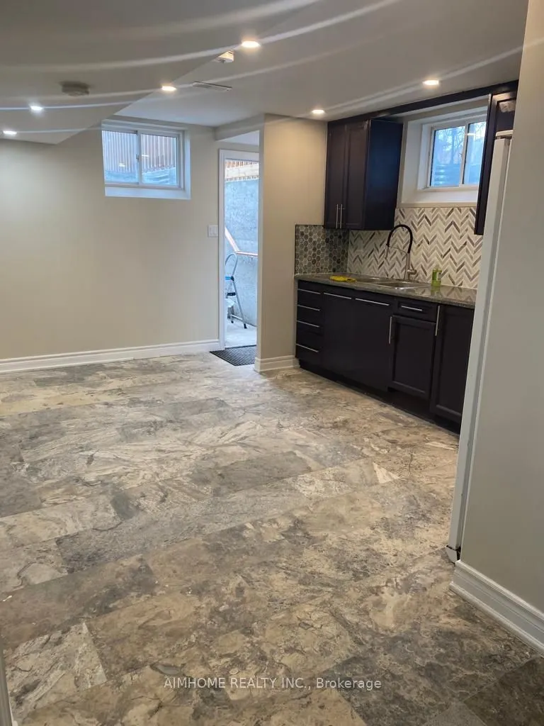 14 Tim Jacobs Drive, #Bsmt