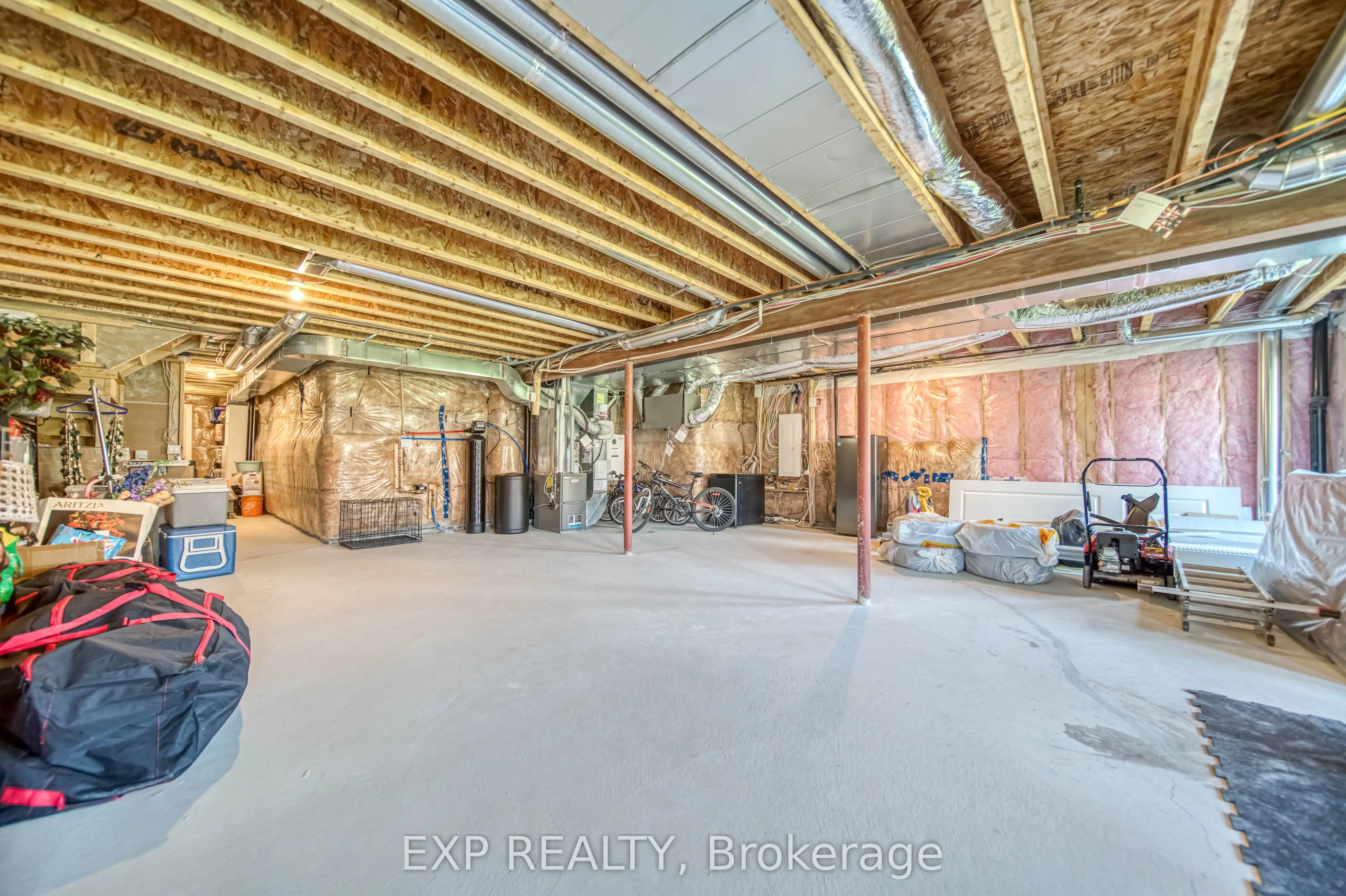 42 Meadow Vista Crescent